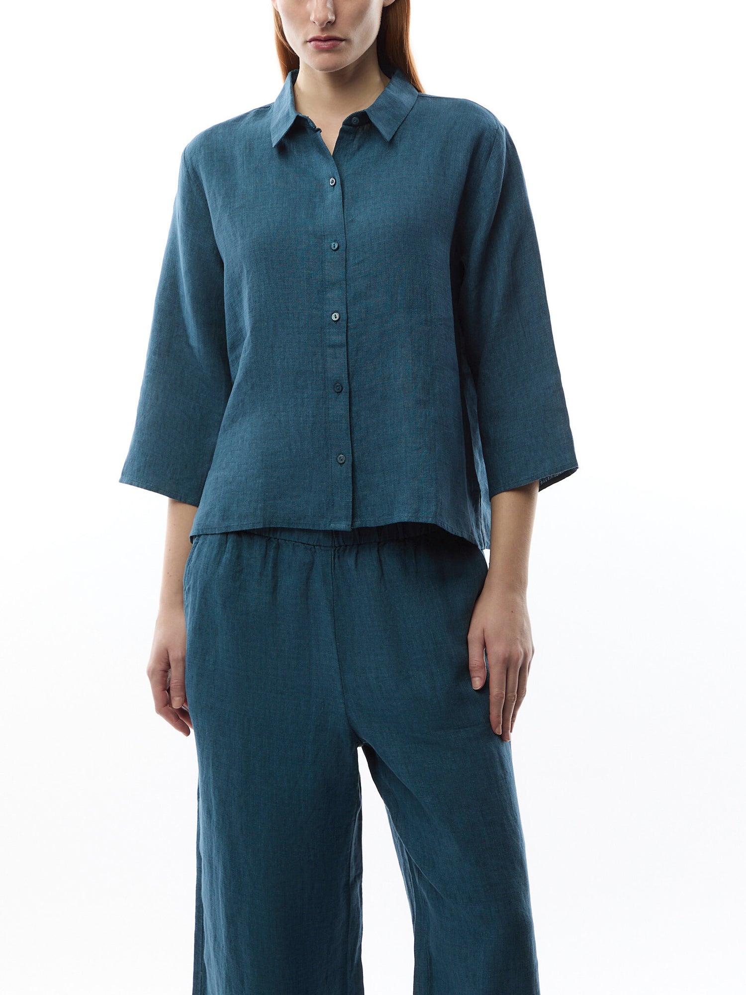 Classic Collar Shirt W/ 3/4 Sleeves