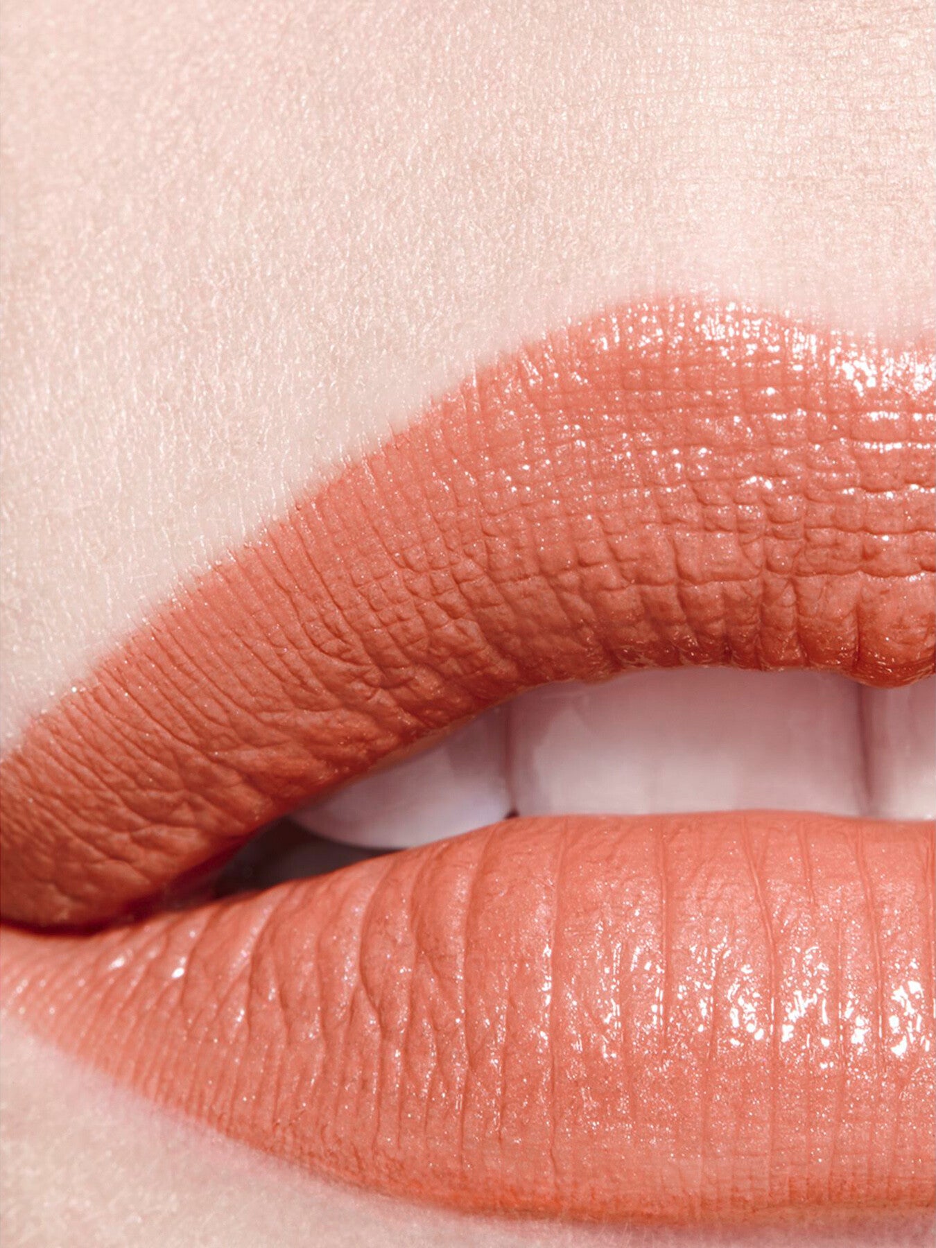 CHANEL ROUGE COCO LONGWEAR SATIN LIPSTICK - HYDRATING AND SMOOTHING LIP CARE