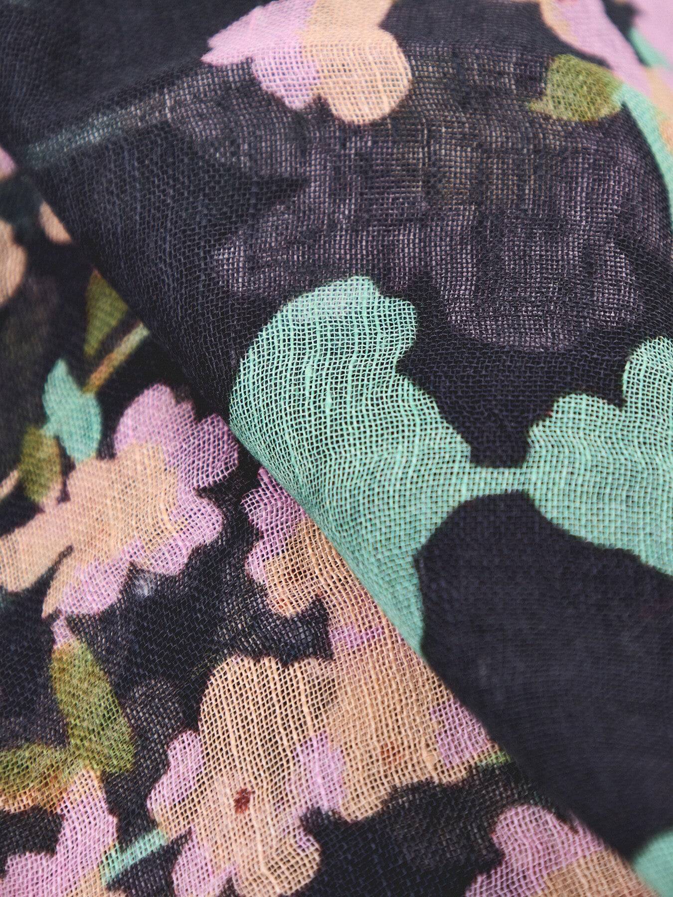 Adisa Scarf