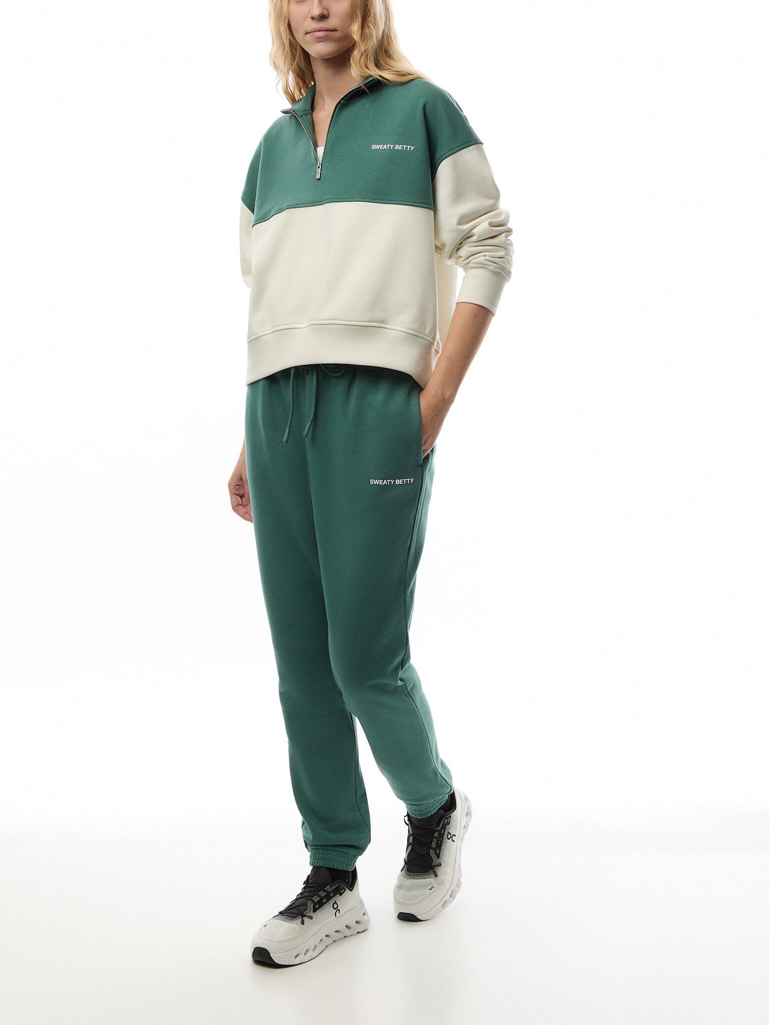 Revive Crop Half Zip