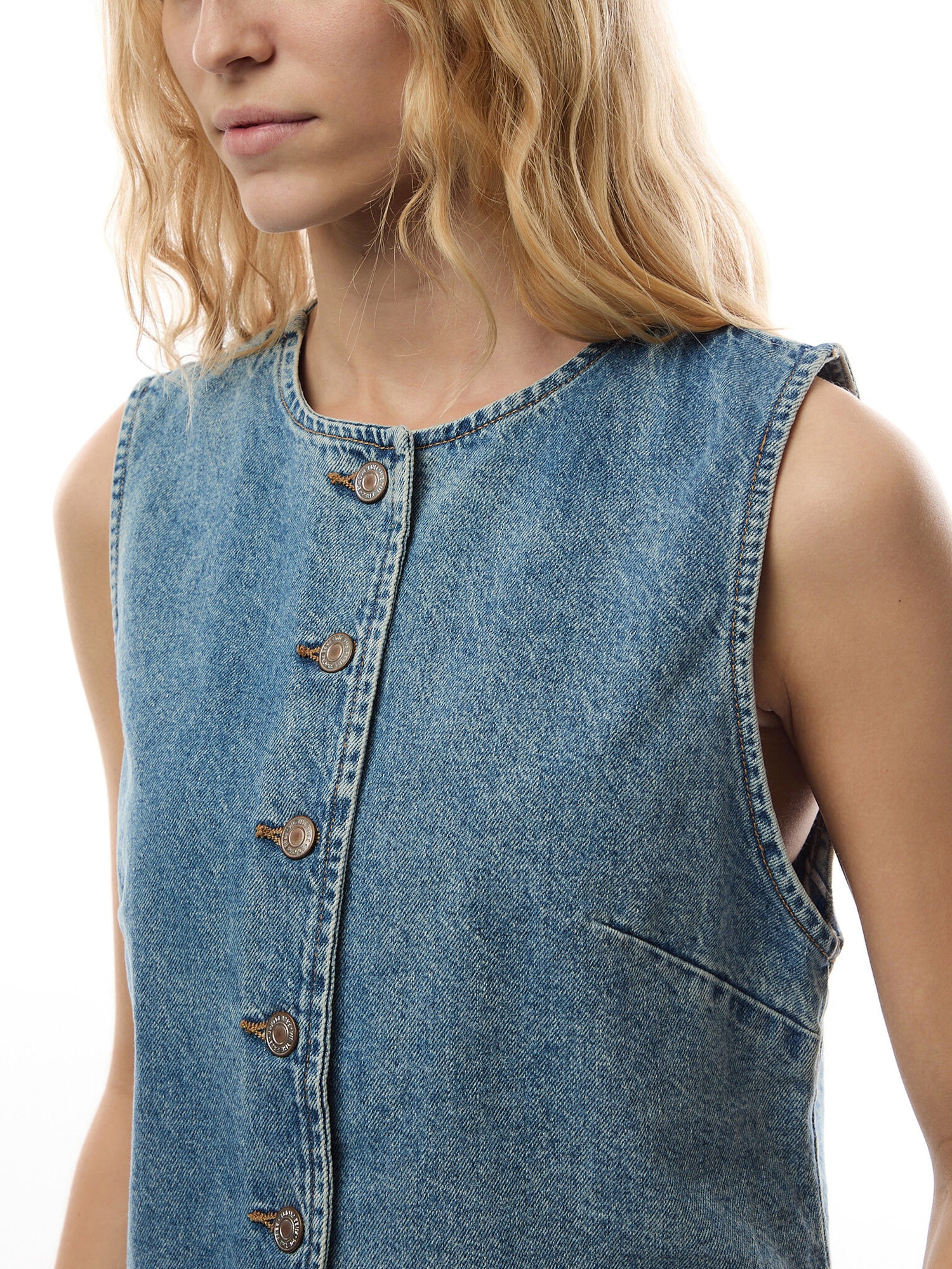Aimee Vest