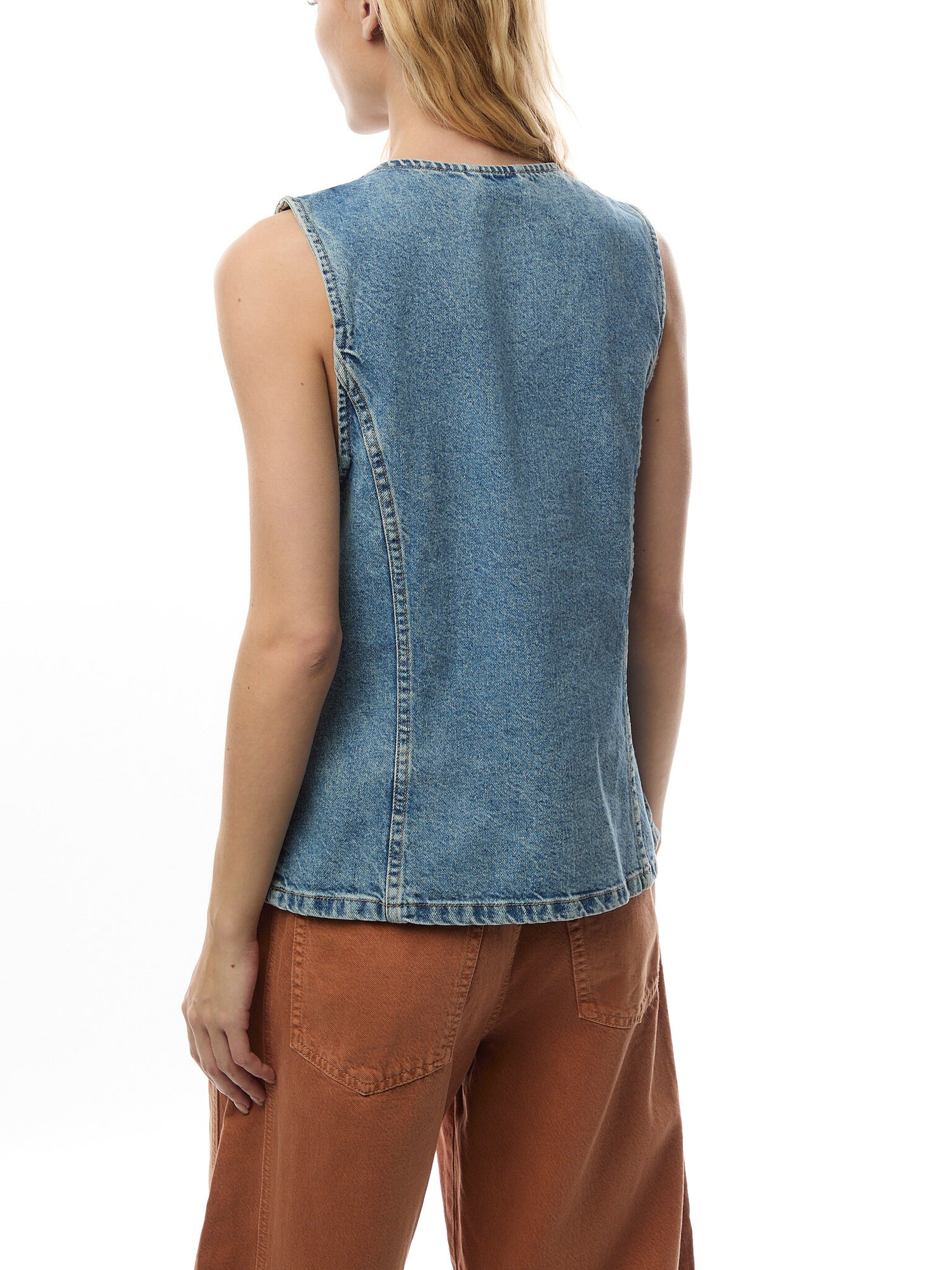 Aimee Vest