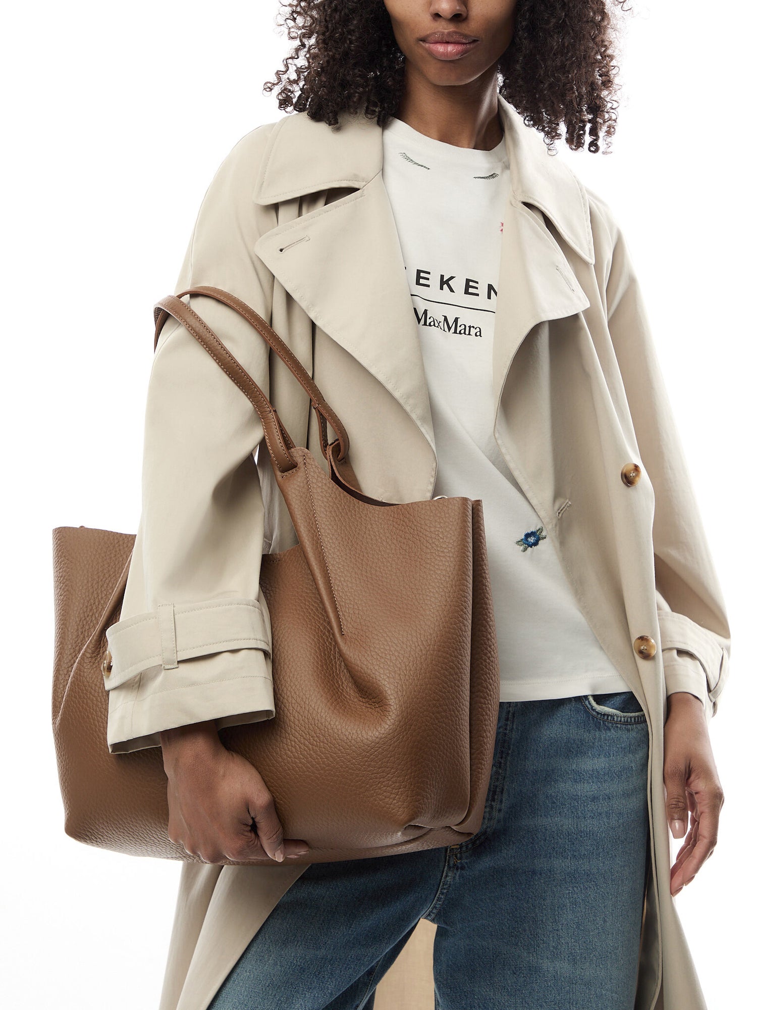 Dua Leather Shoulder Bag