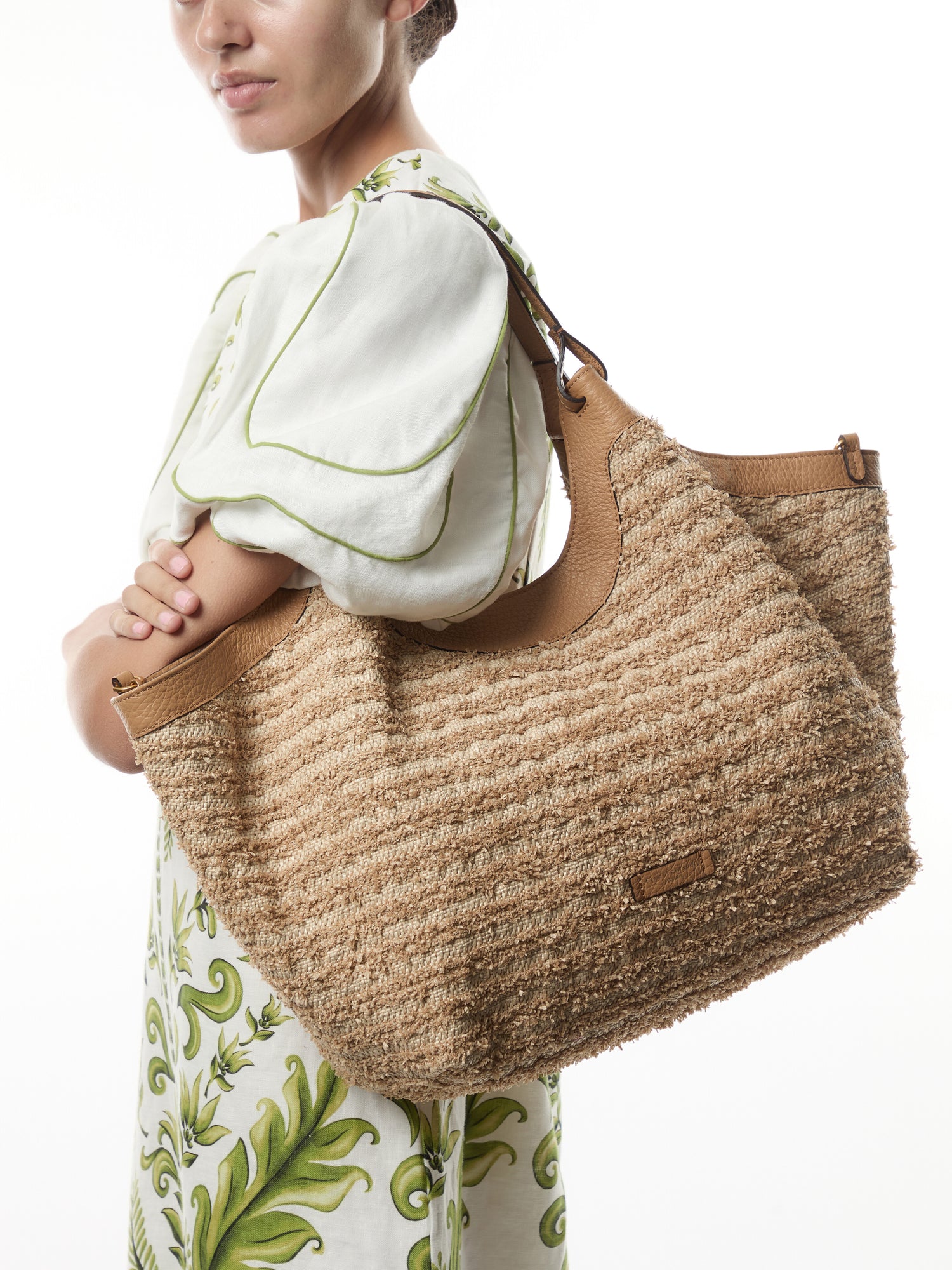 Dua Straw L Shoulder Tote Bag