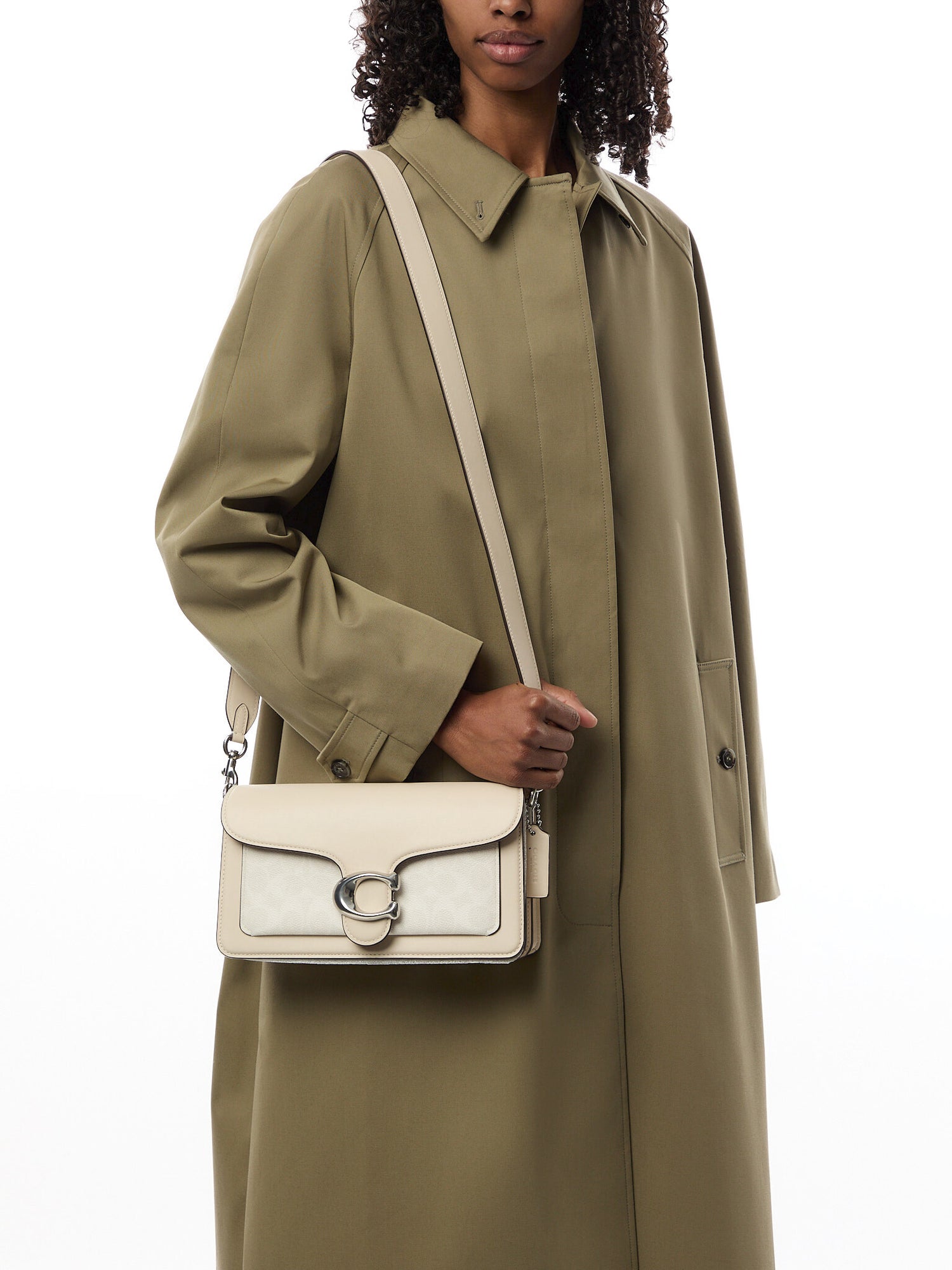 Tabby Shoulder Bag 26 Coated Canvas Signature