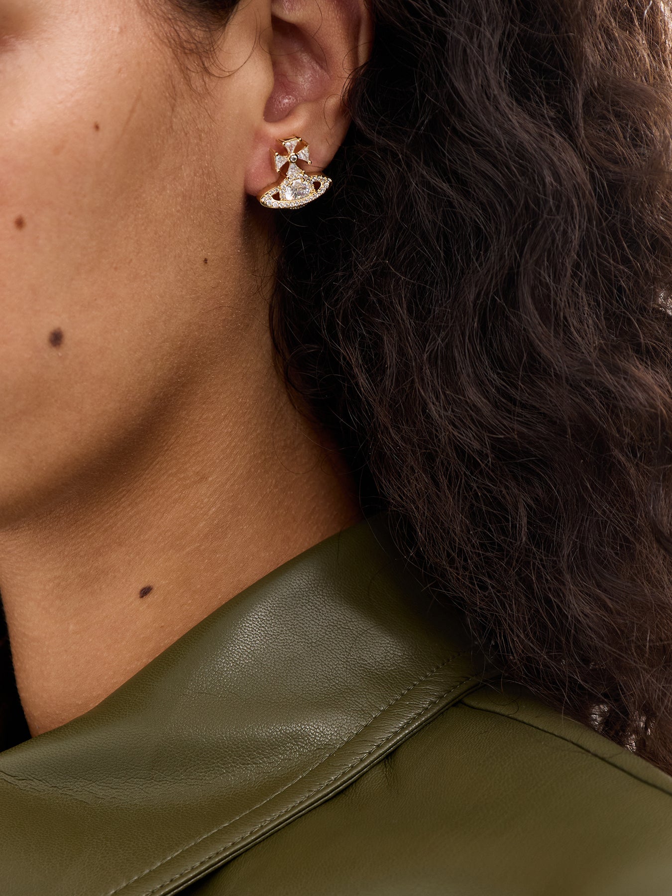 Mila Stud Earrings