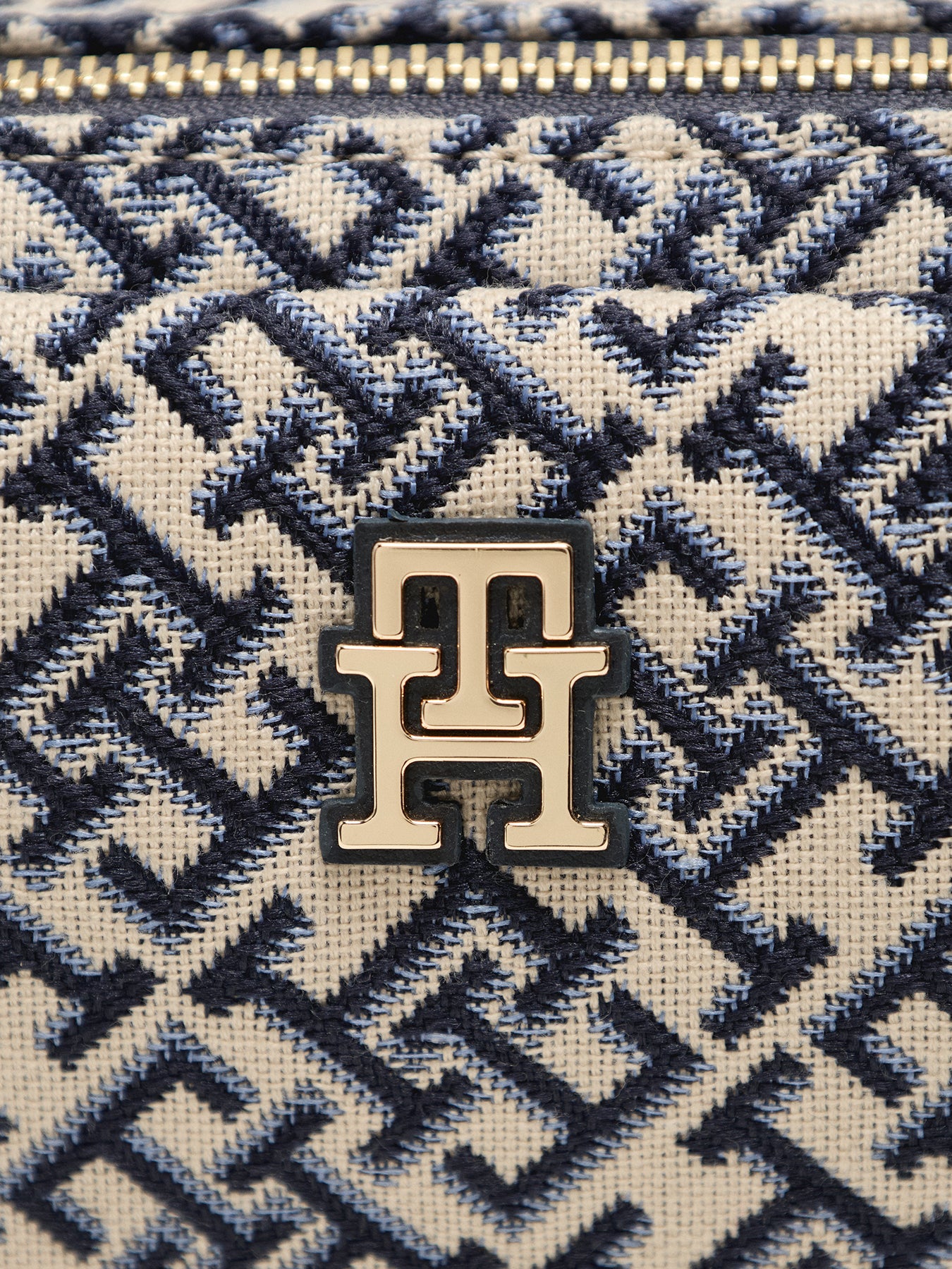 Jacquard Camera Bag