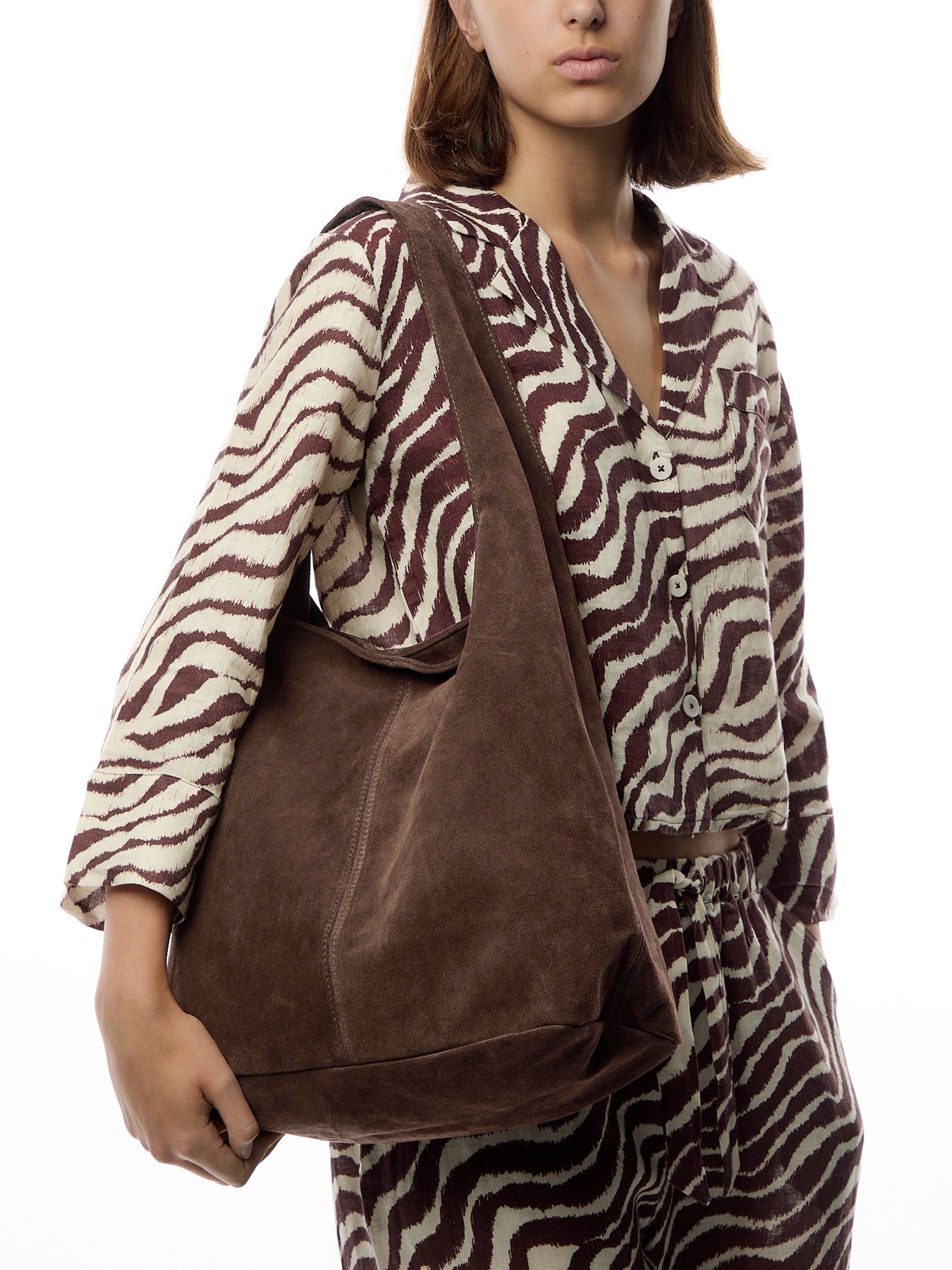 Vea Suede Shopper