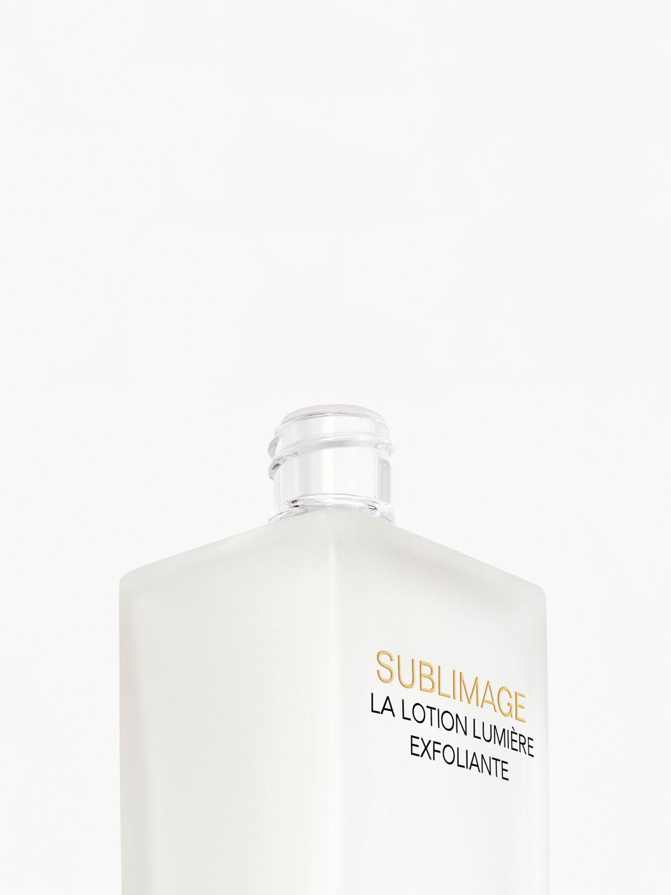 CHANEL SUBLIMAGE LA LOTION LUMIÈRE EXFOLIANTE ULTIMATE LOTION: EXFOLIATES AND ILLUMINATES