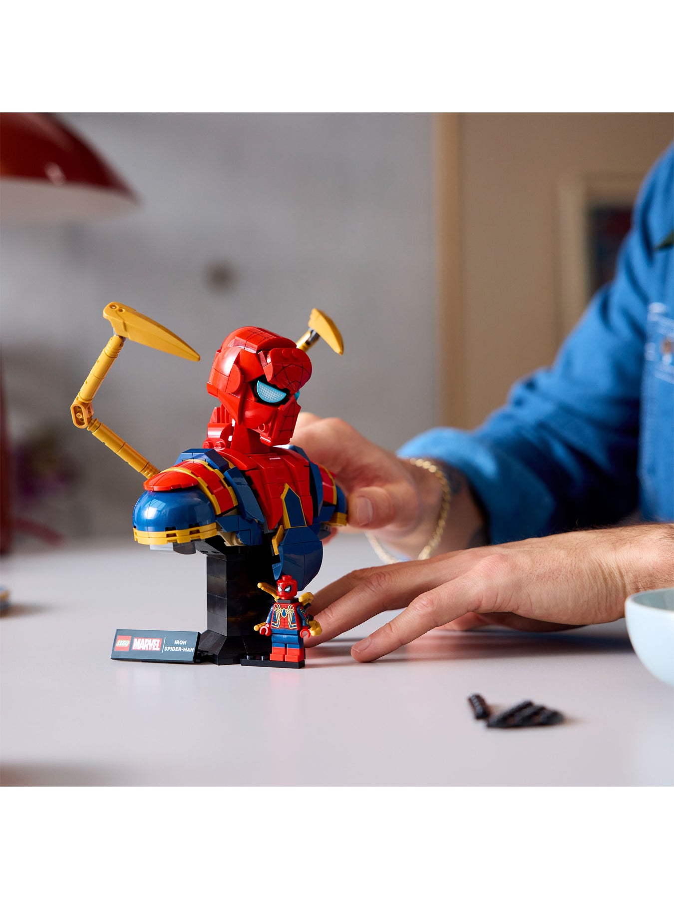 LEGO ǀ Marvel Iron Spider-Man Bust Collectible Adult Building Set 76326