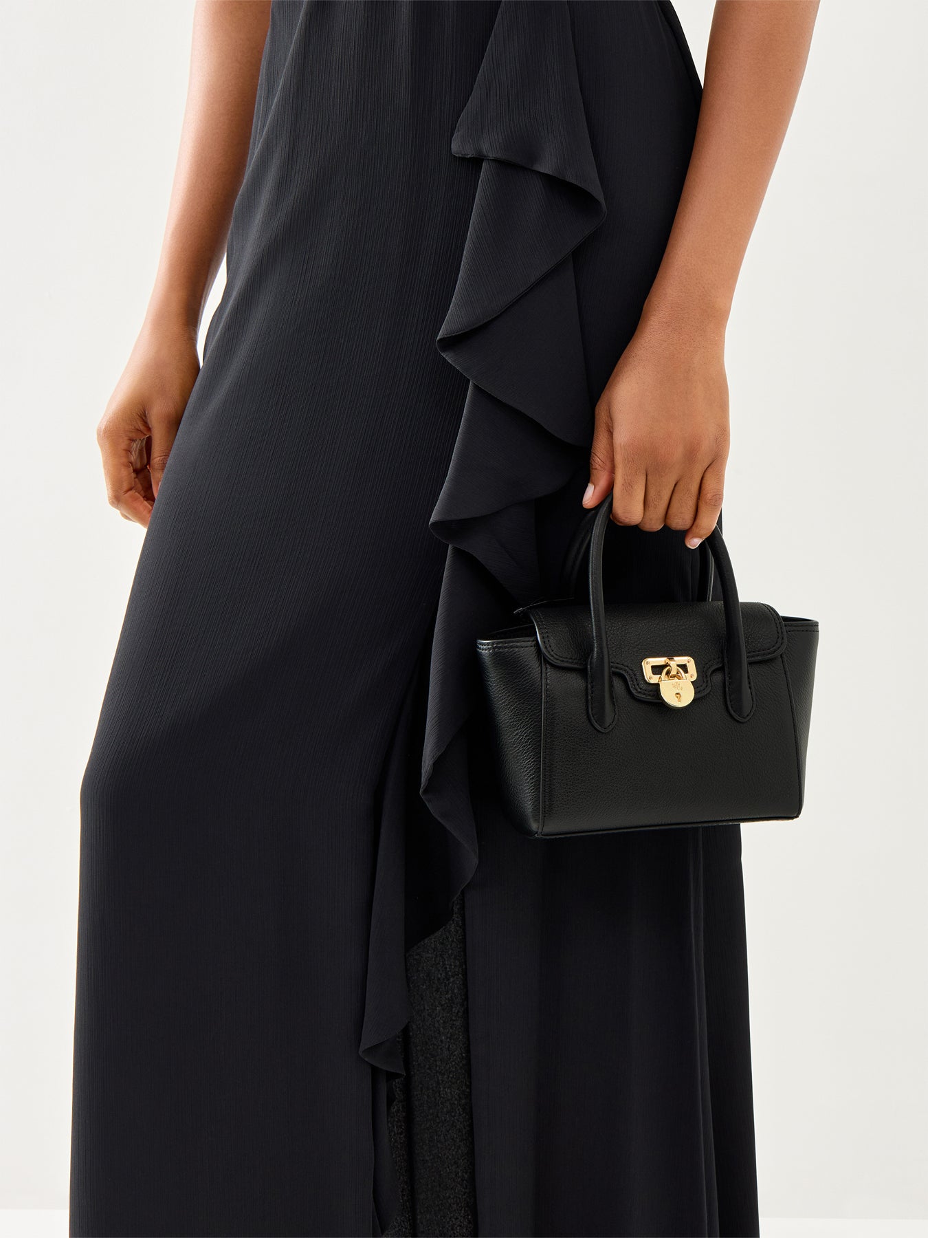 Tanner SM Satchel