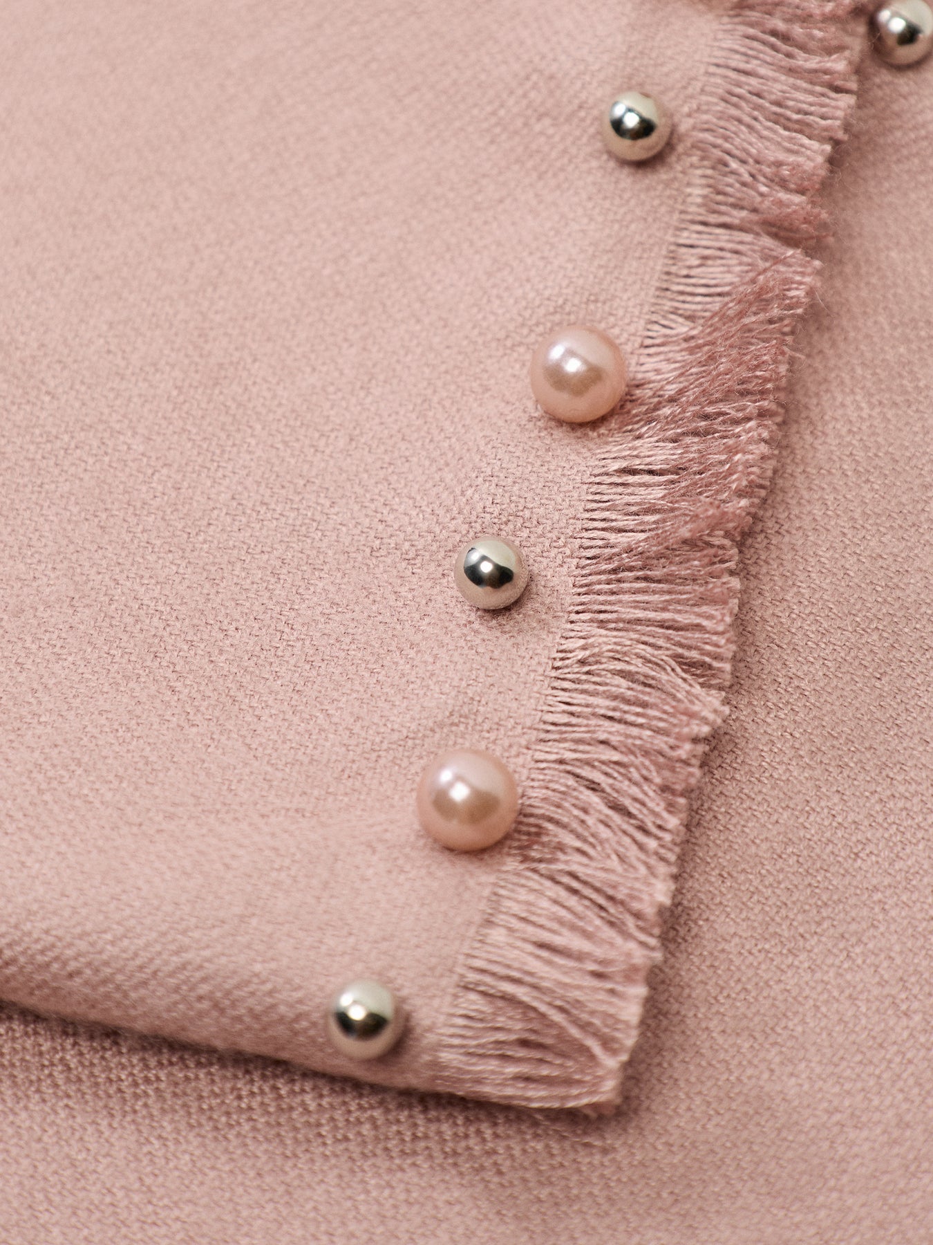 Pearl and Stud Border Wrap Pink
