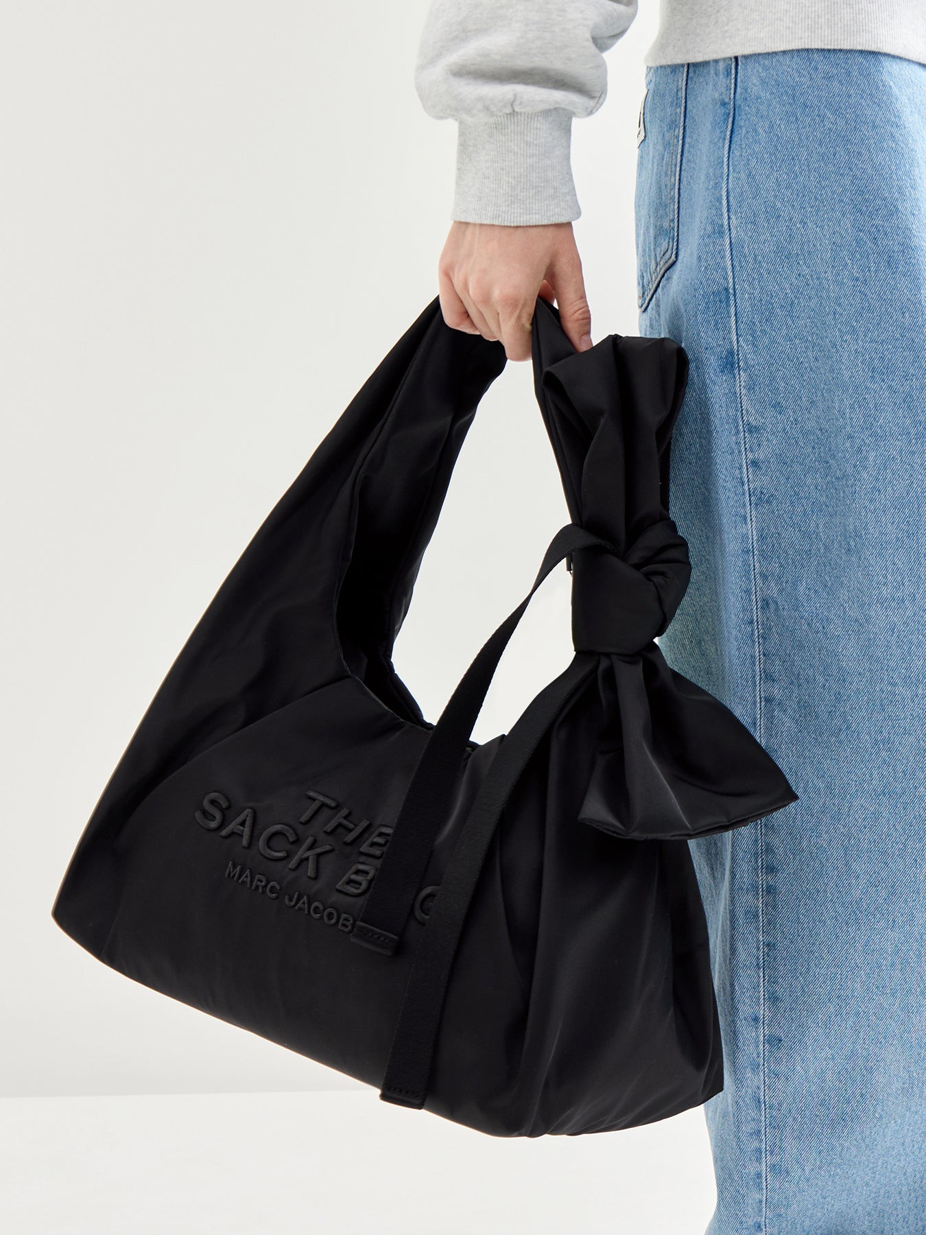 The Bow Nylon Sack Bag Black