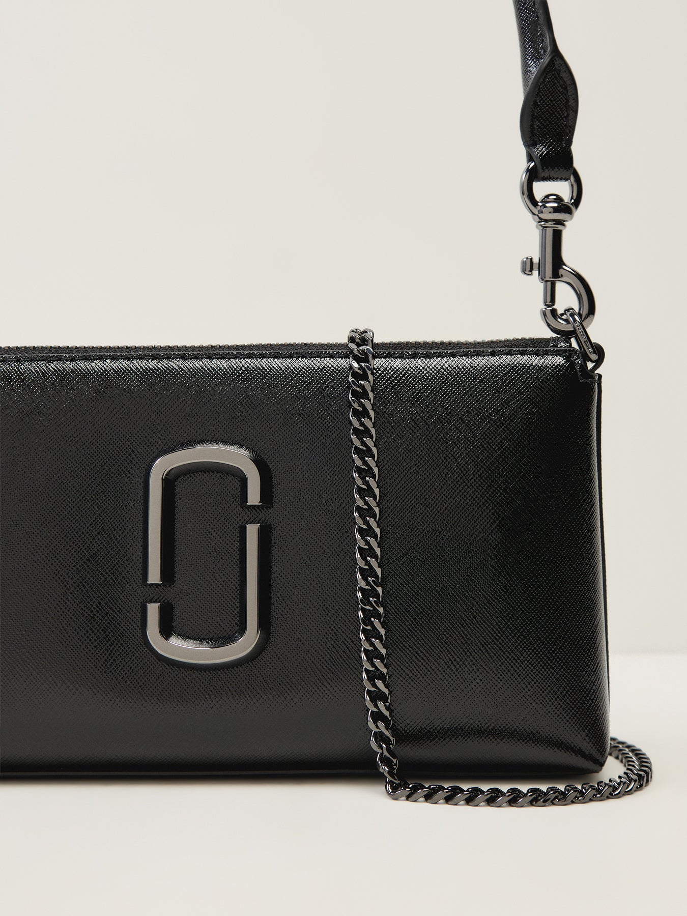 The DTM Pochette Black