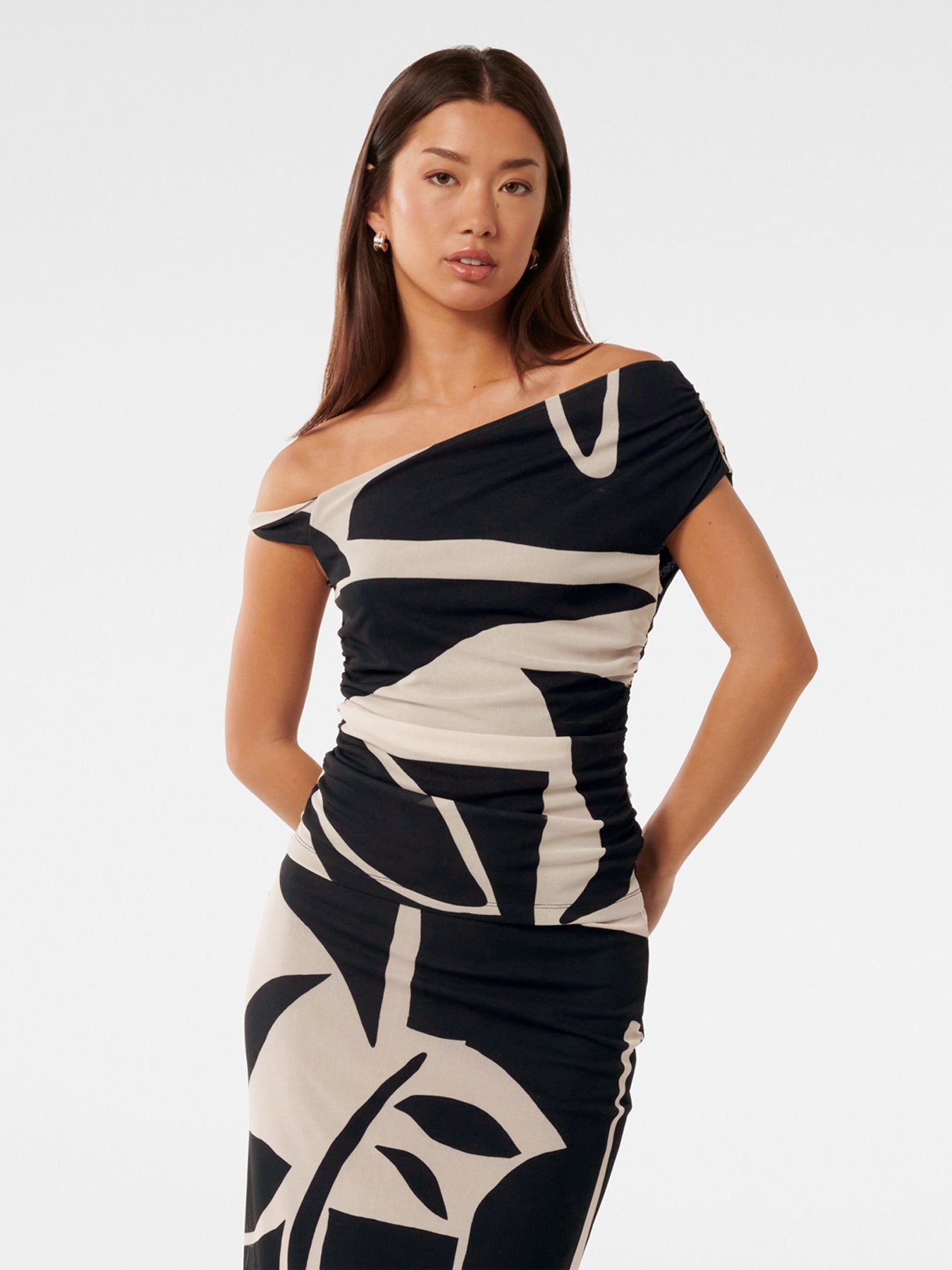 Mia Mesh Twist Side Top