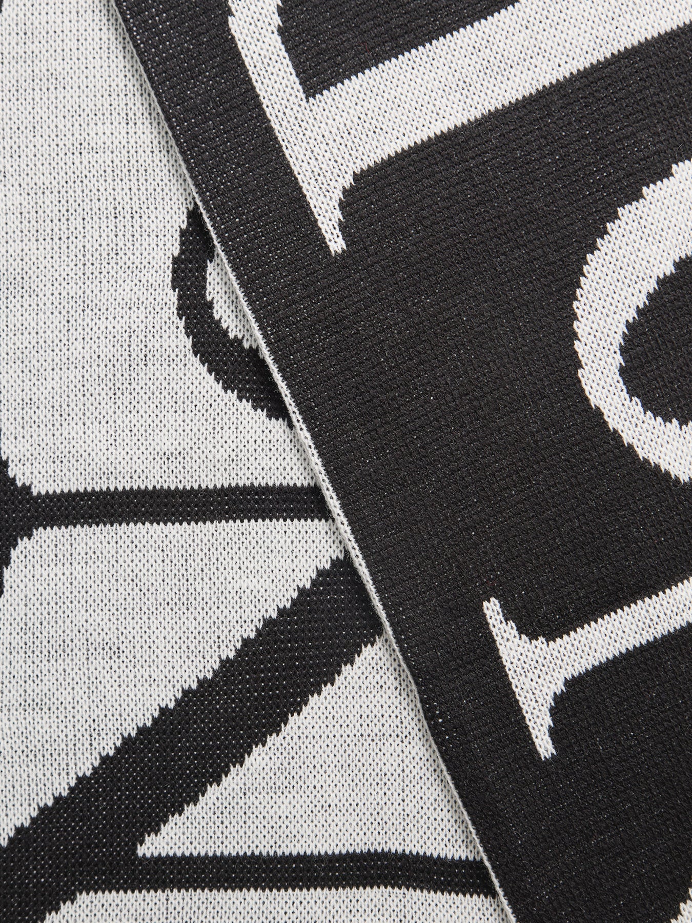 Logo Scarf Black