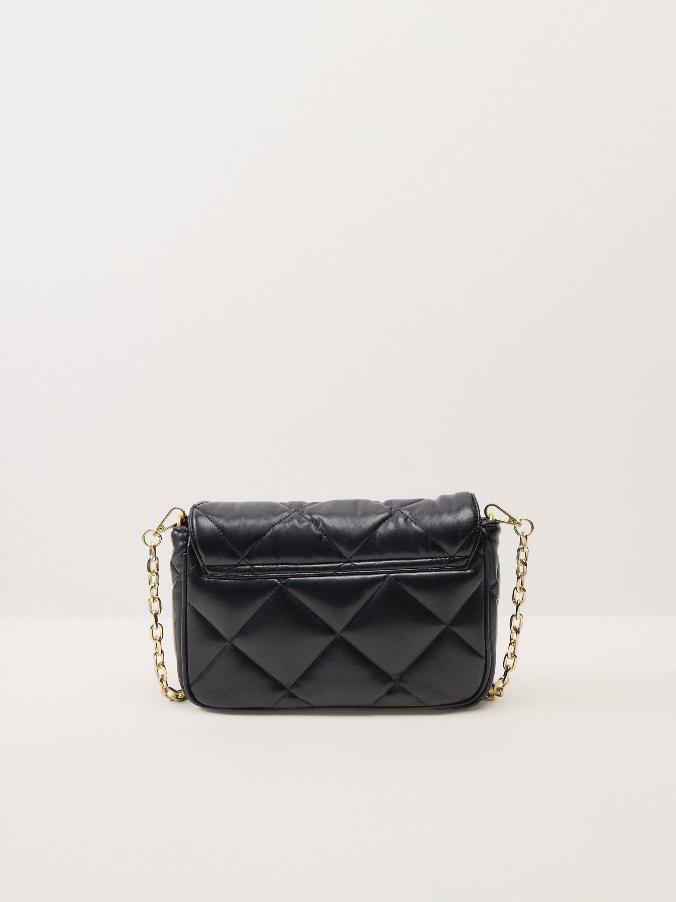 Soft Quilt Shoulder Bag Black