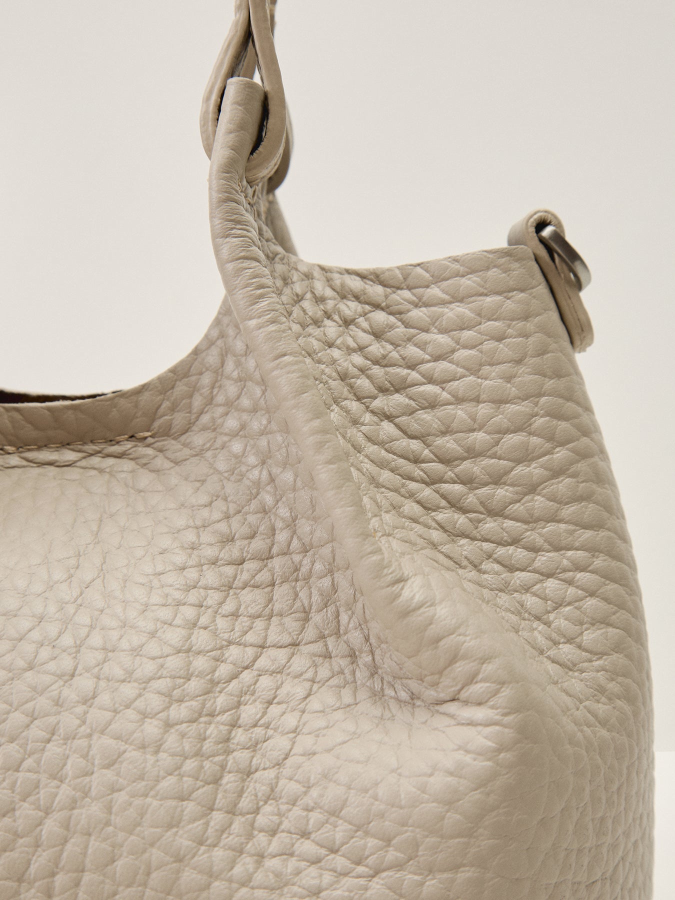 Dua Crossbody Bag