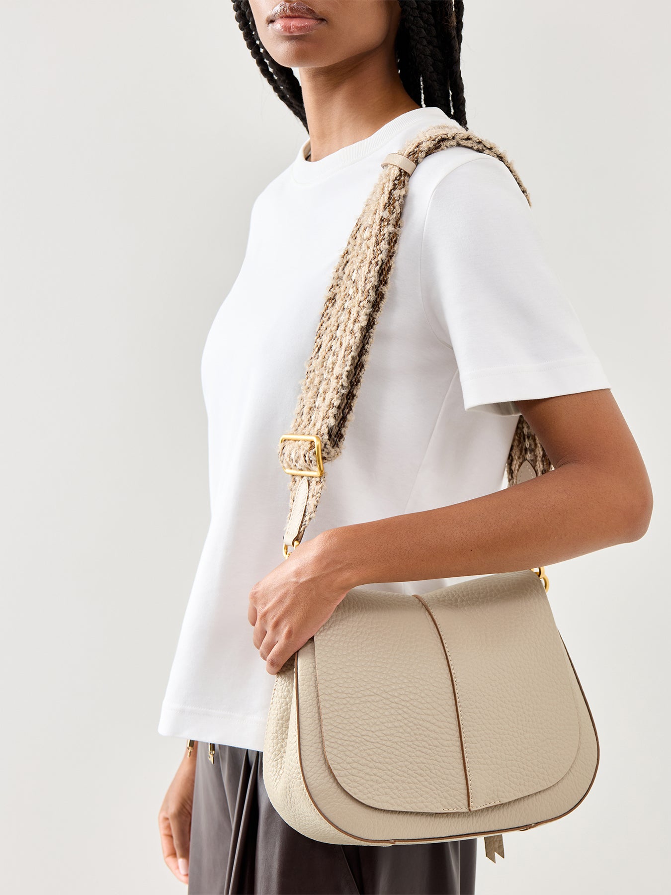 New Helena Round Crossbody