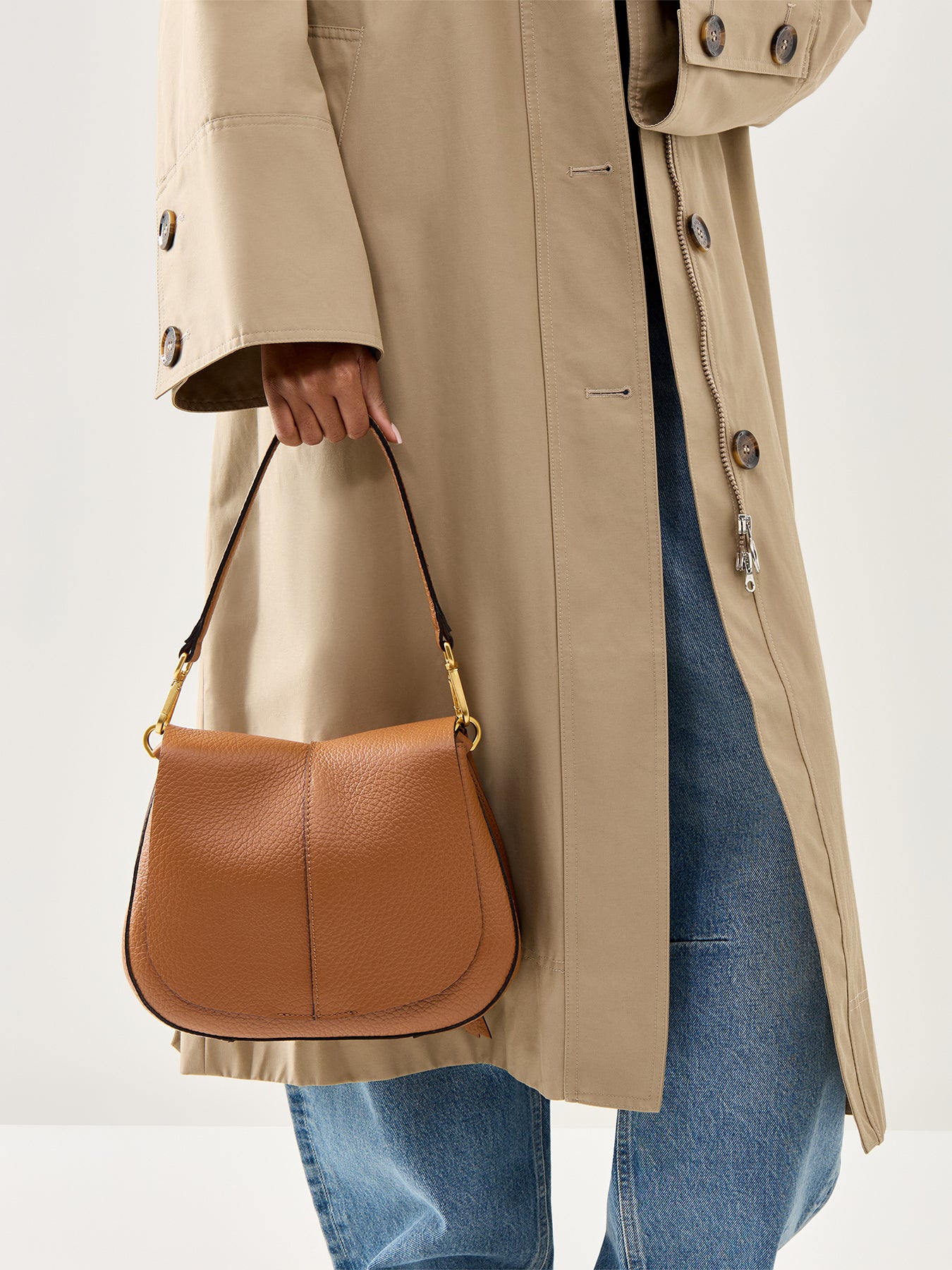 New Helena Round Crossbody