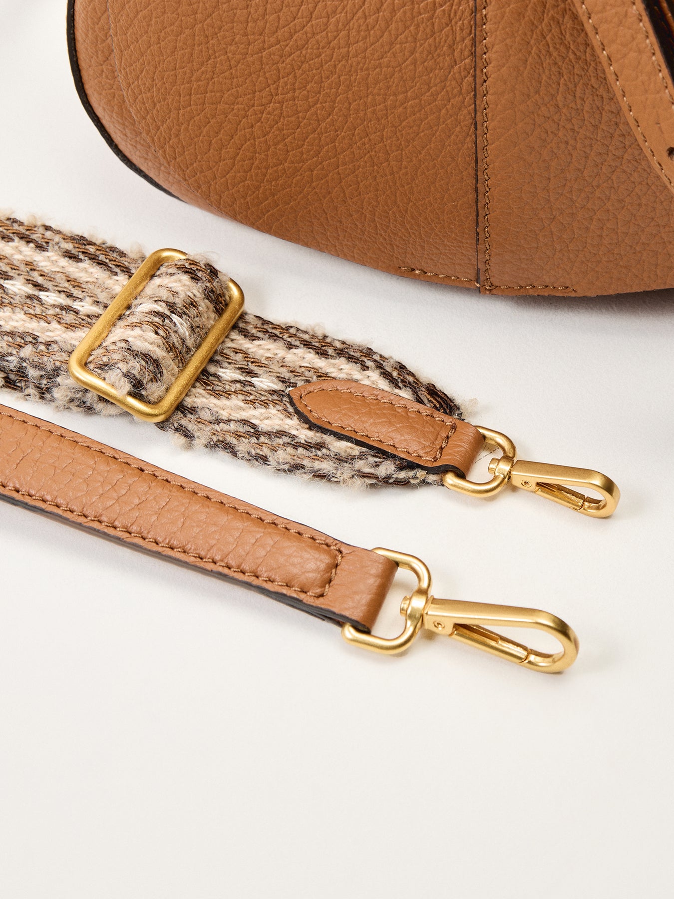 New Helena Round Crossbody