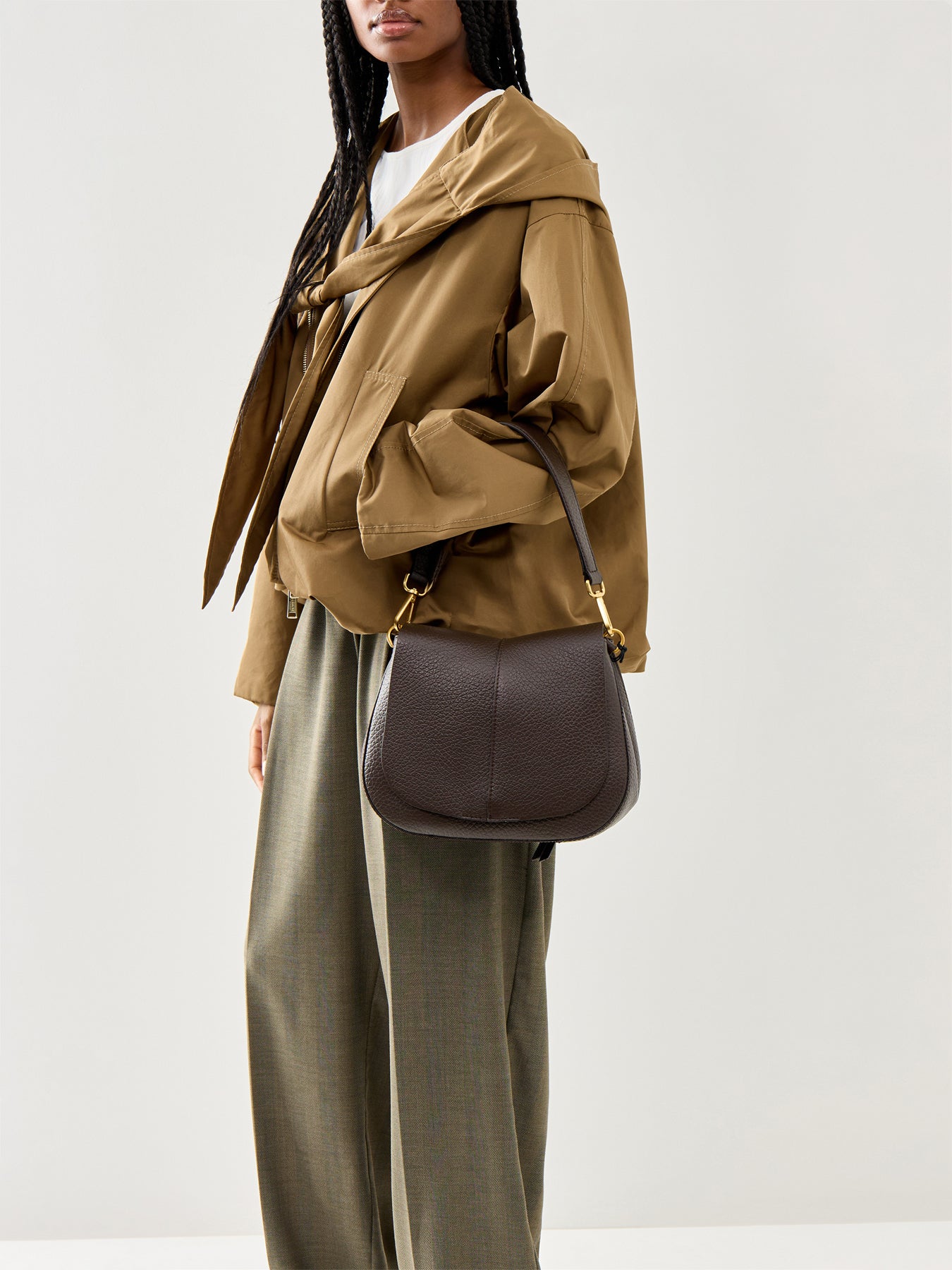 New Helena Round Crossbody