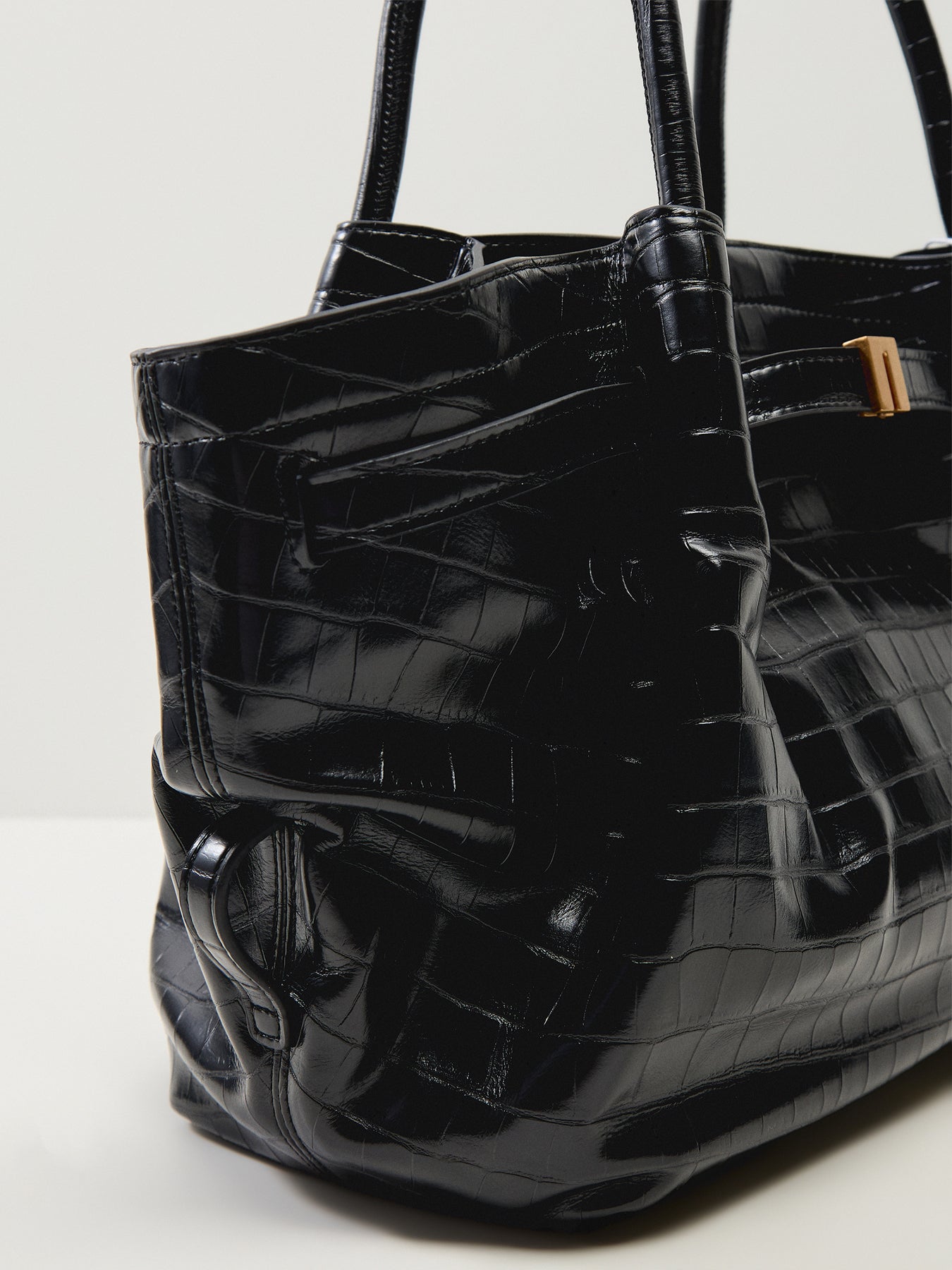 Hana Medium Tote Bag Black Croc