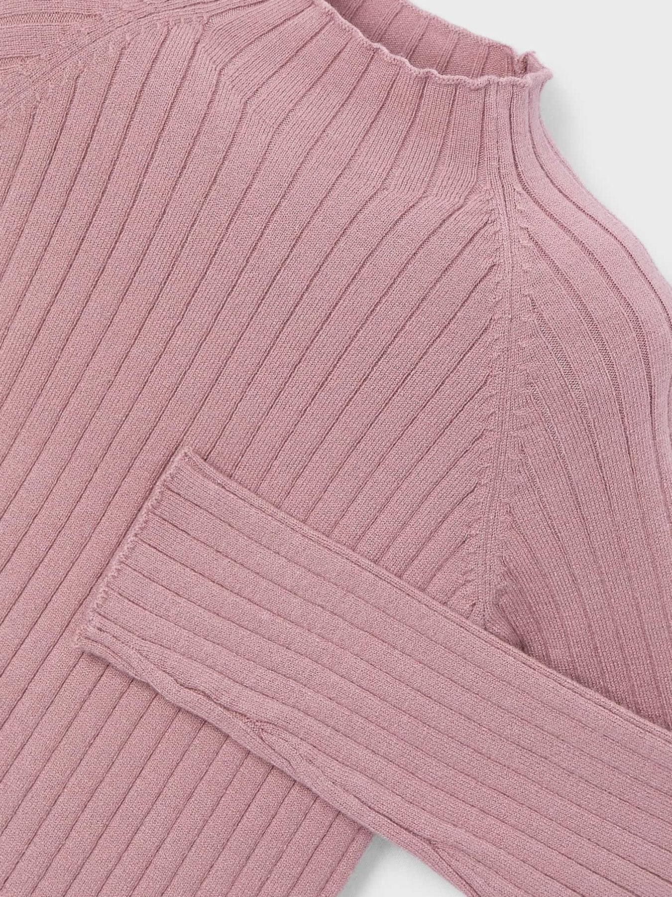 Ribbed Turtleneck Top Makeup