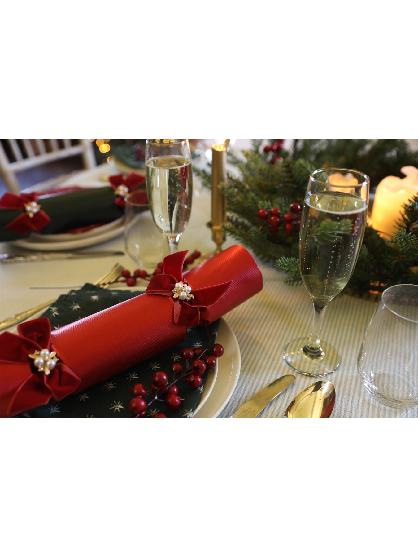 Traditional Tidings Crackers