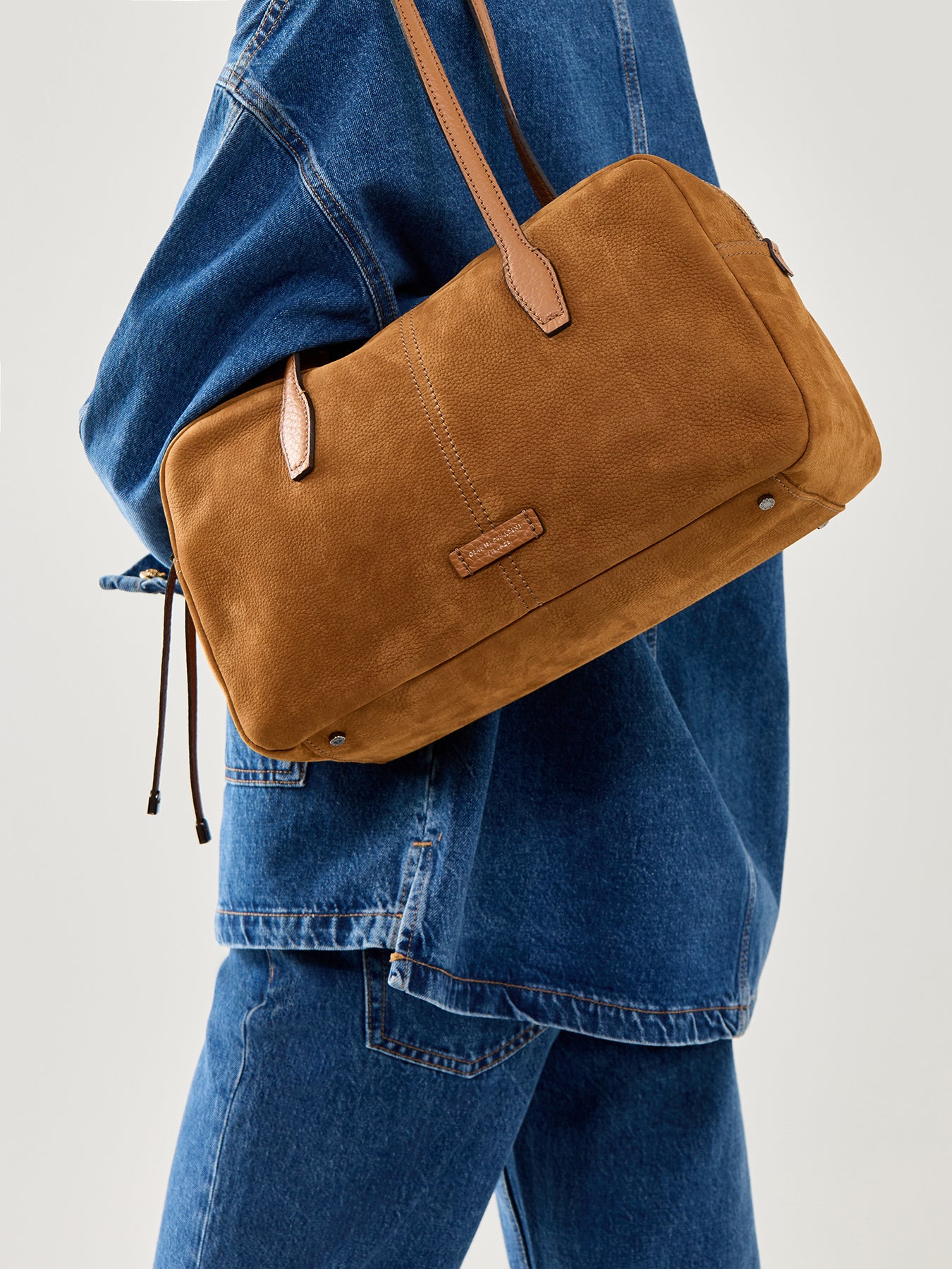 Aryna Shoulder Bag