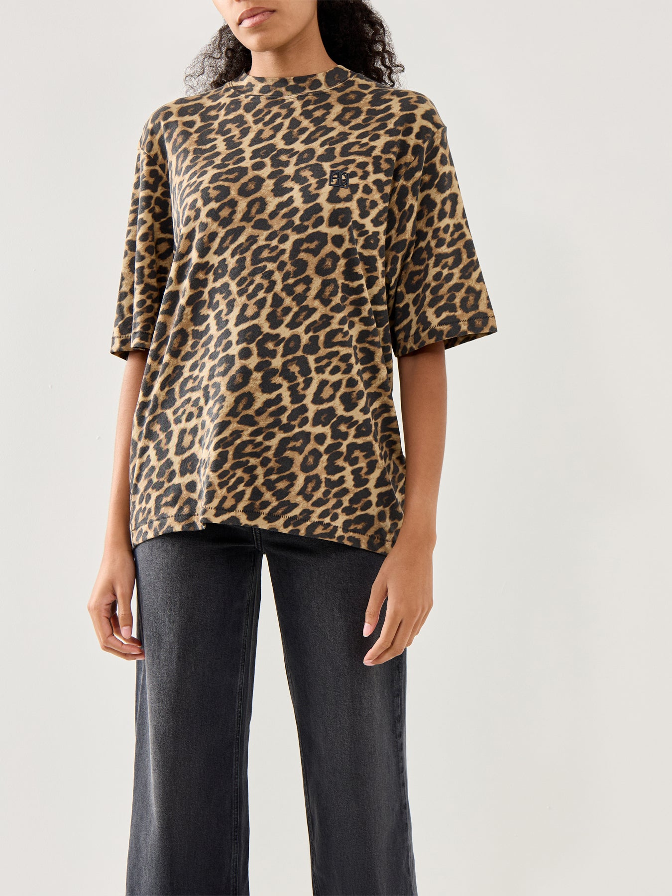 Avi Tee Black And Brown Leopard