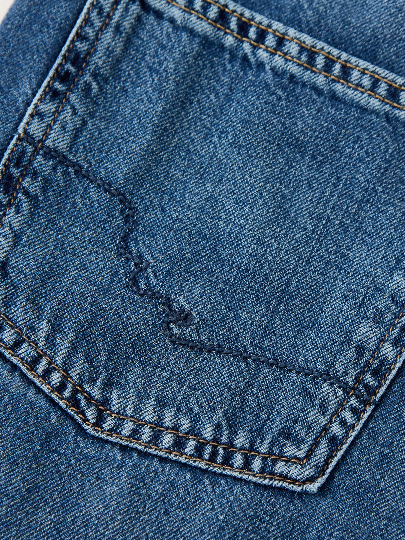 Nia Boyfriend Jean