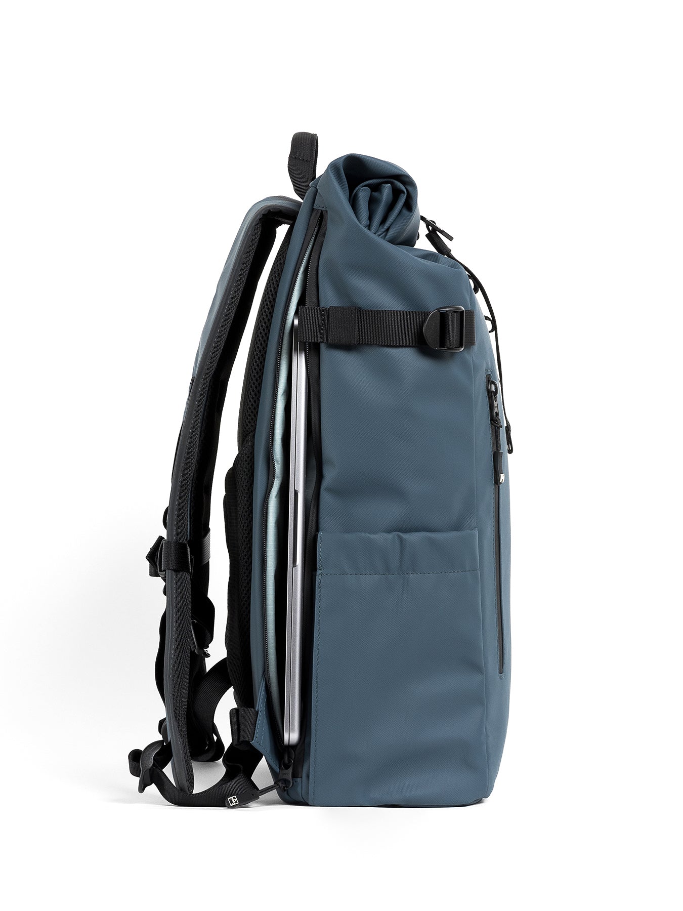 The Roll Top Backpack 20L Blue