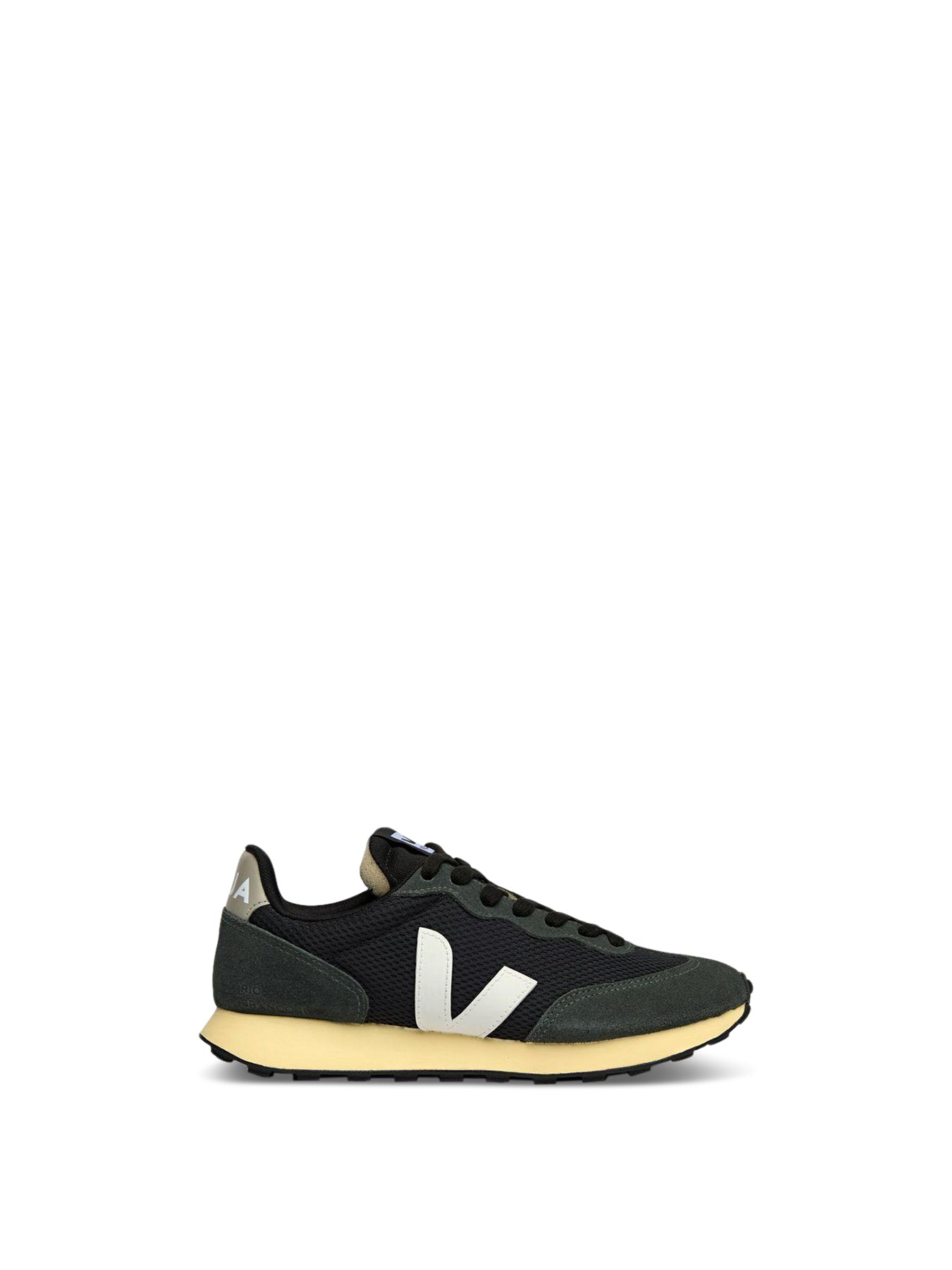 VEJA Rio Branco Trainers