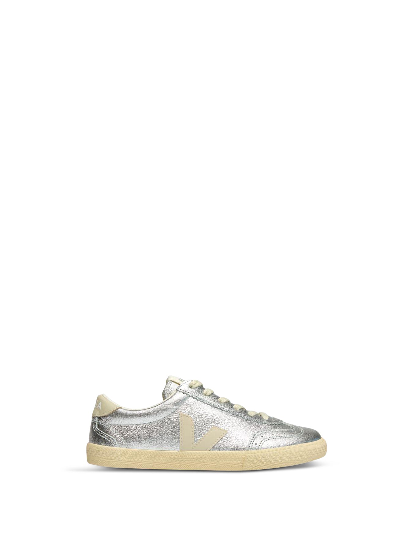 VEJA Volley Trainers