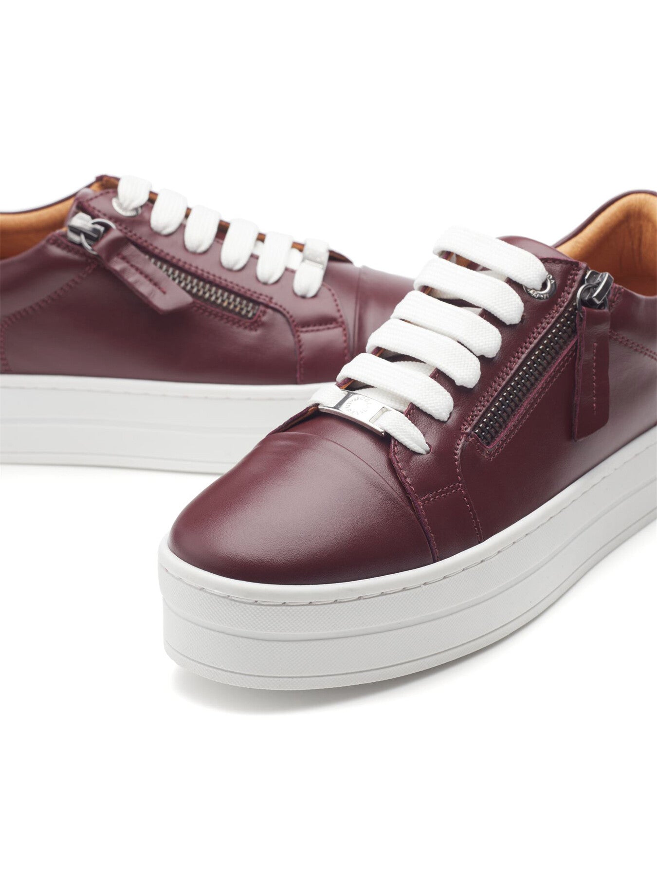 Abbiy Trainers