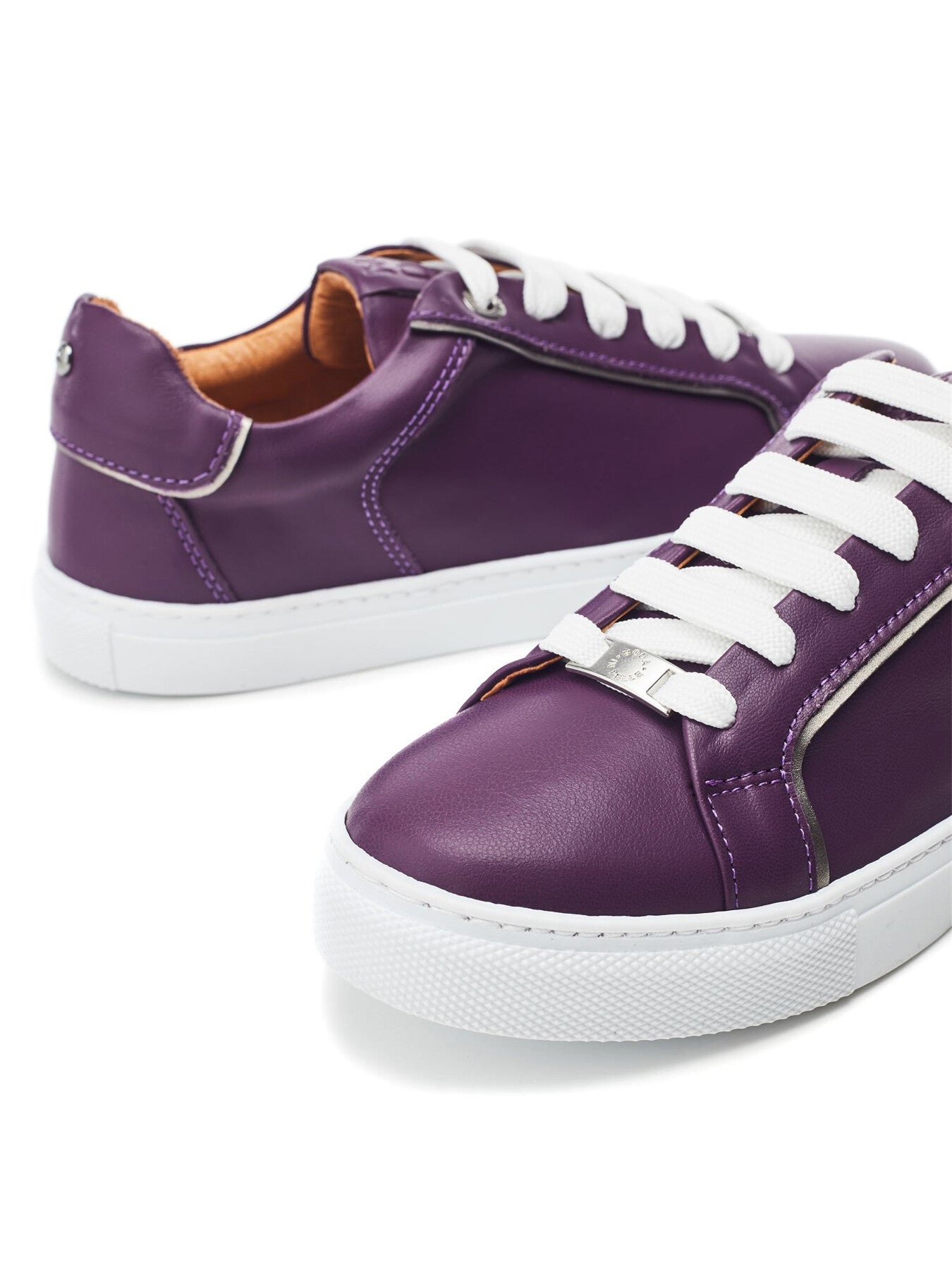 Ales Leather Trainers