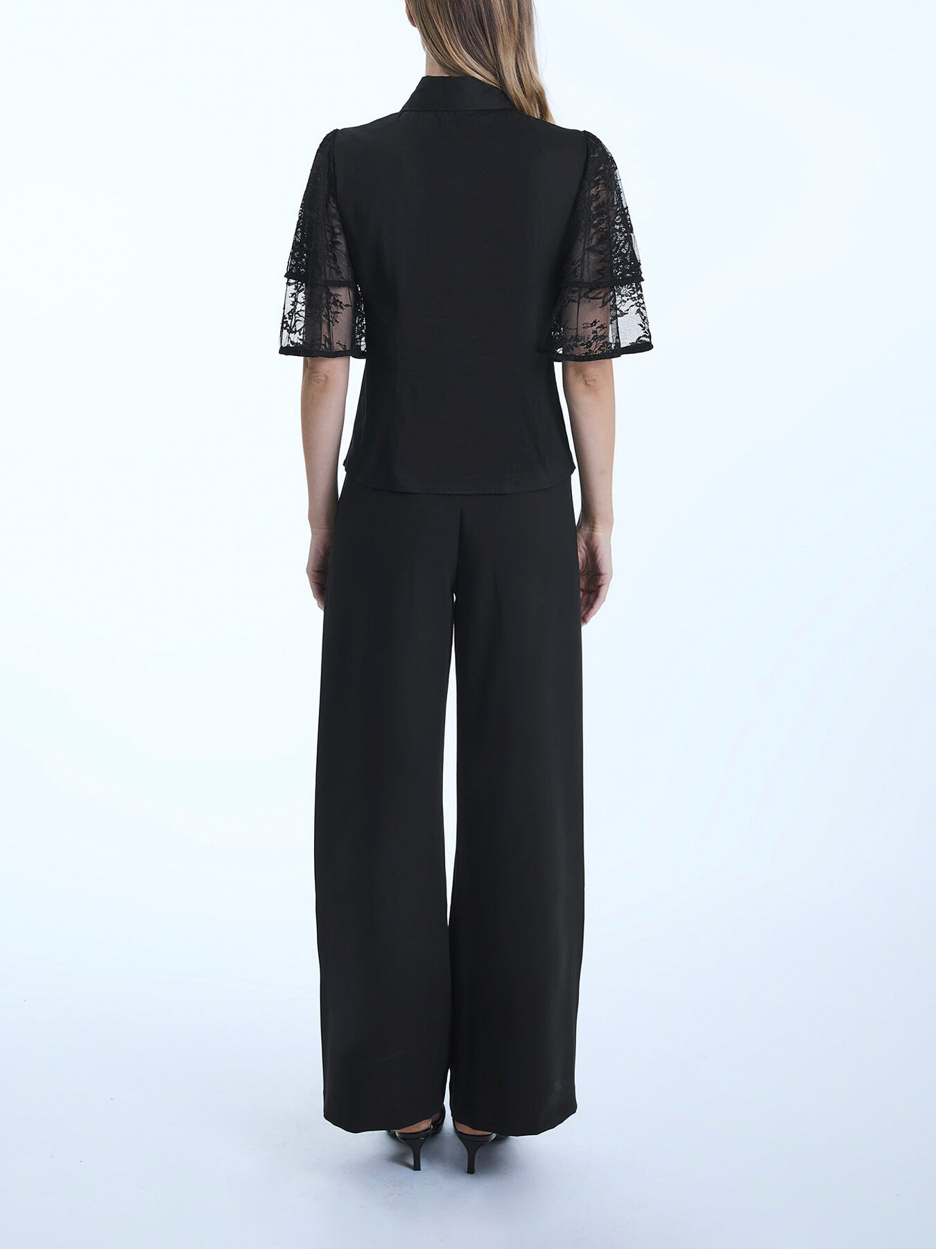 Lace Frill Short Sleeve Shirt