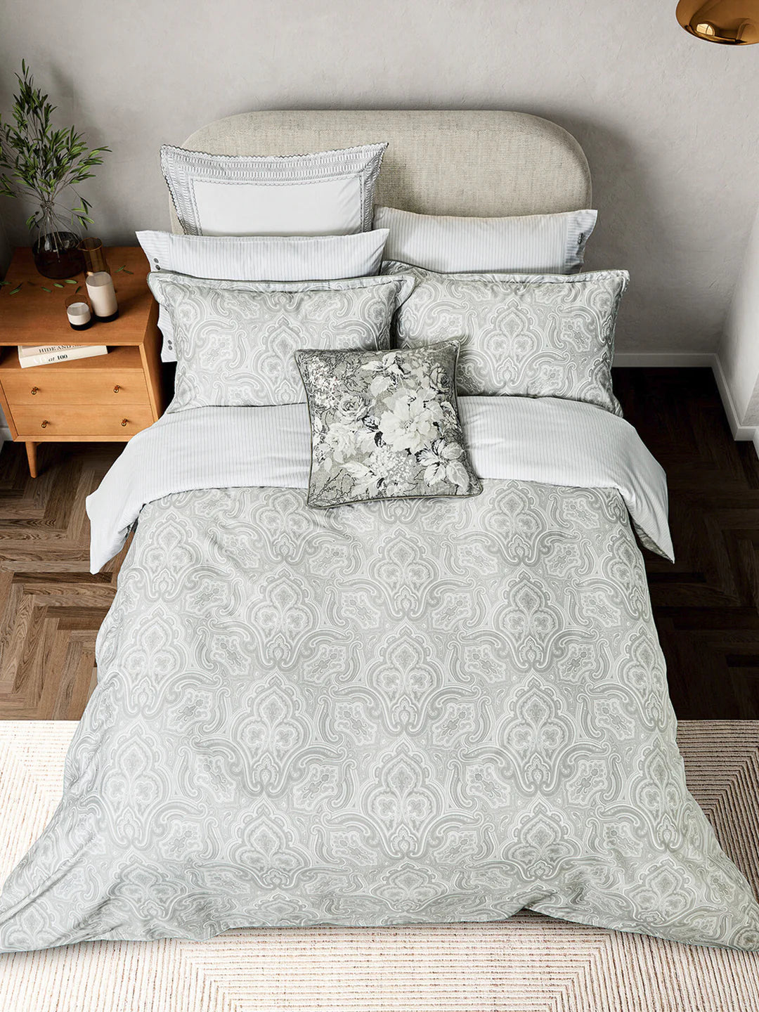 Amalia Collection with Matching Pillowcase
