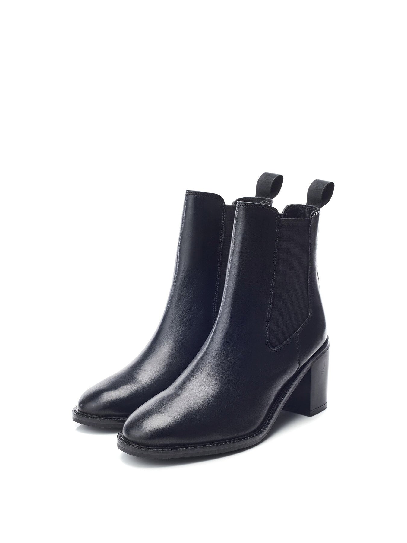 B.Harry Leather Boots