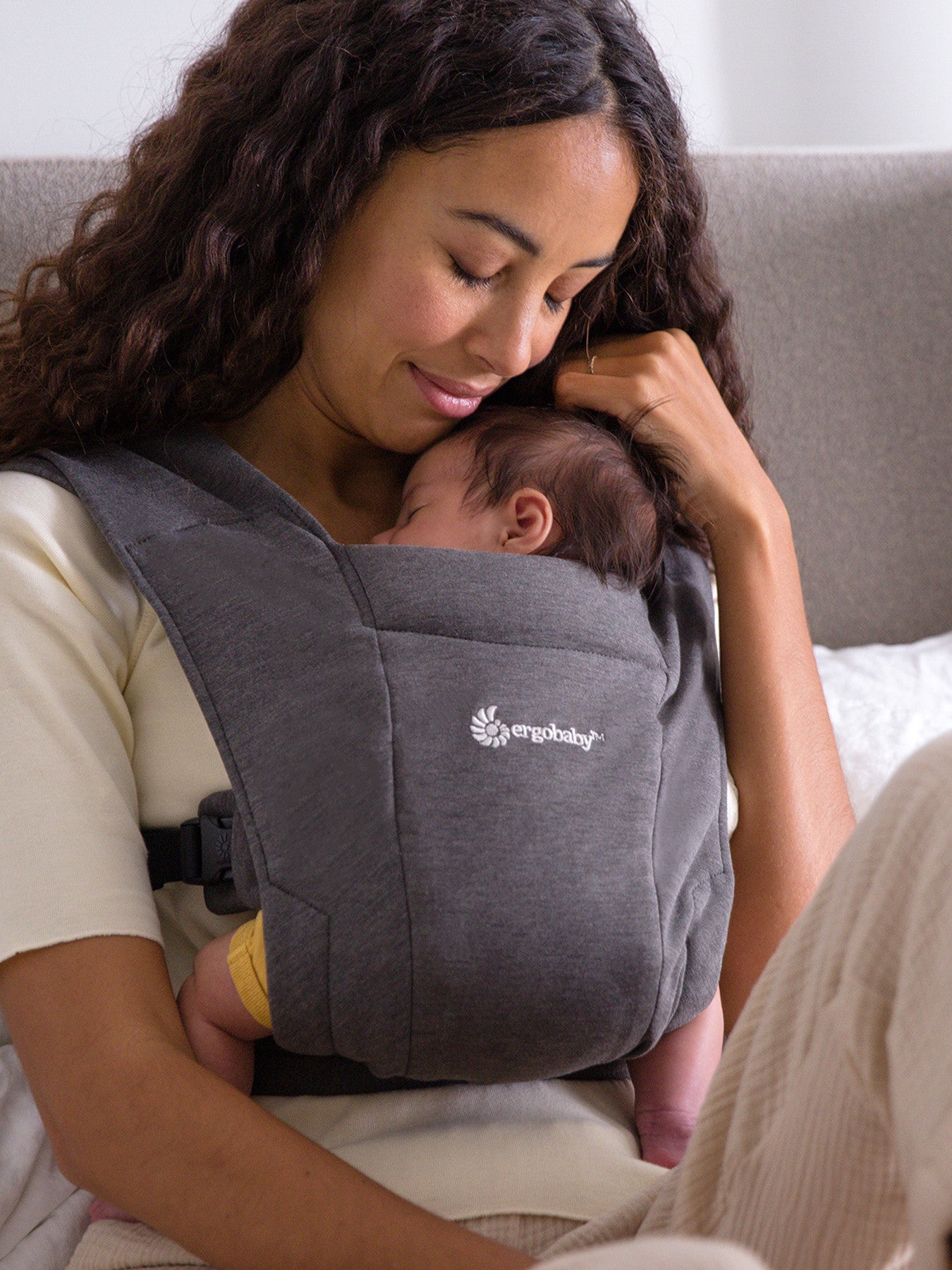 Embrace Carrier