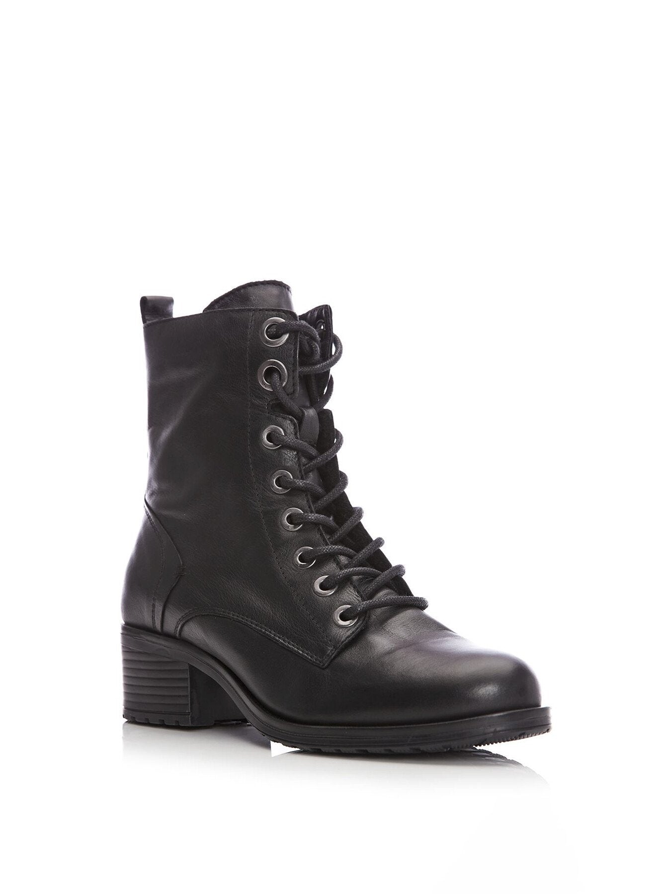 Bezzie Leather Boots
