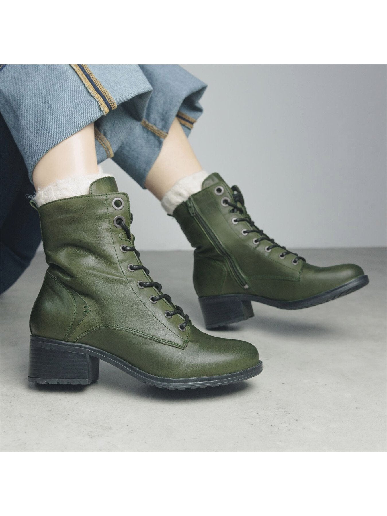 Bezzie Boots