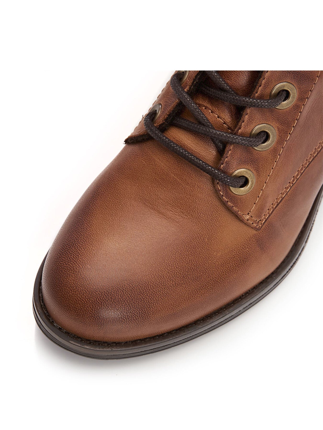 Bezzie Leather Boots