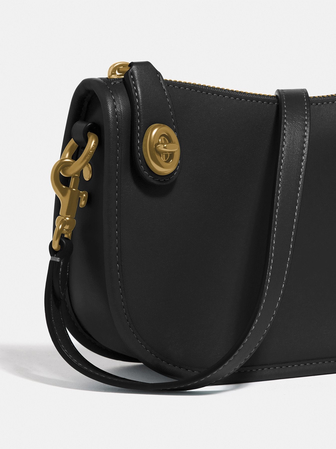 The Coach Originals Leather Swinger