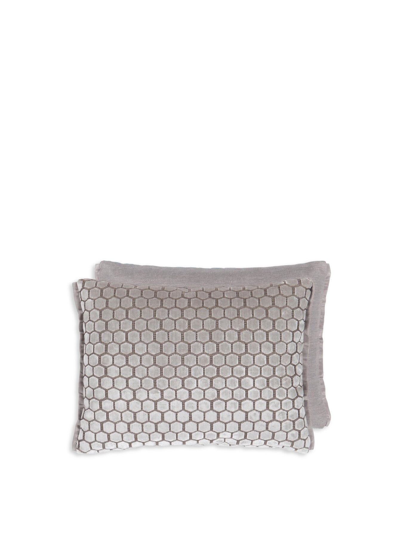 Jabot Cushion