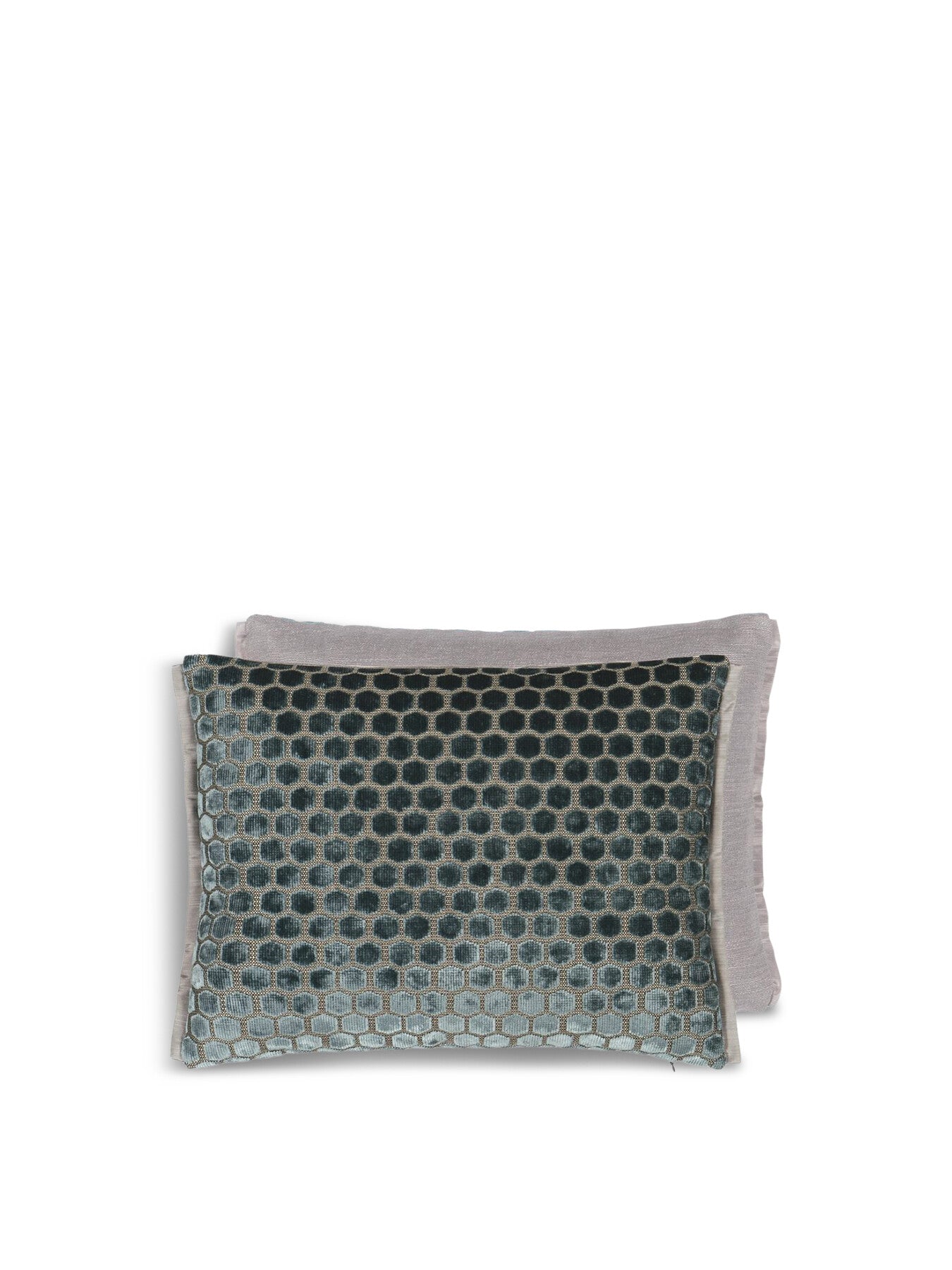 Jabot Cushion