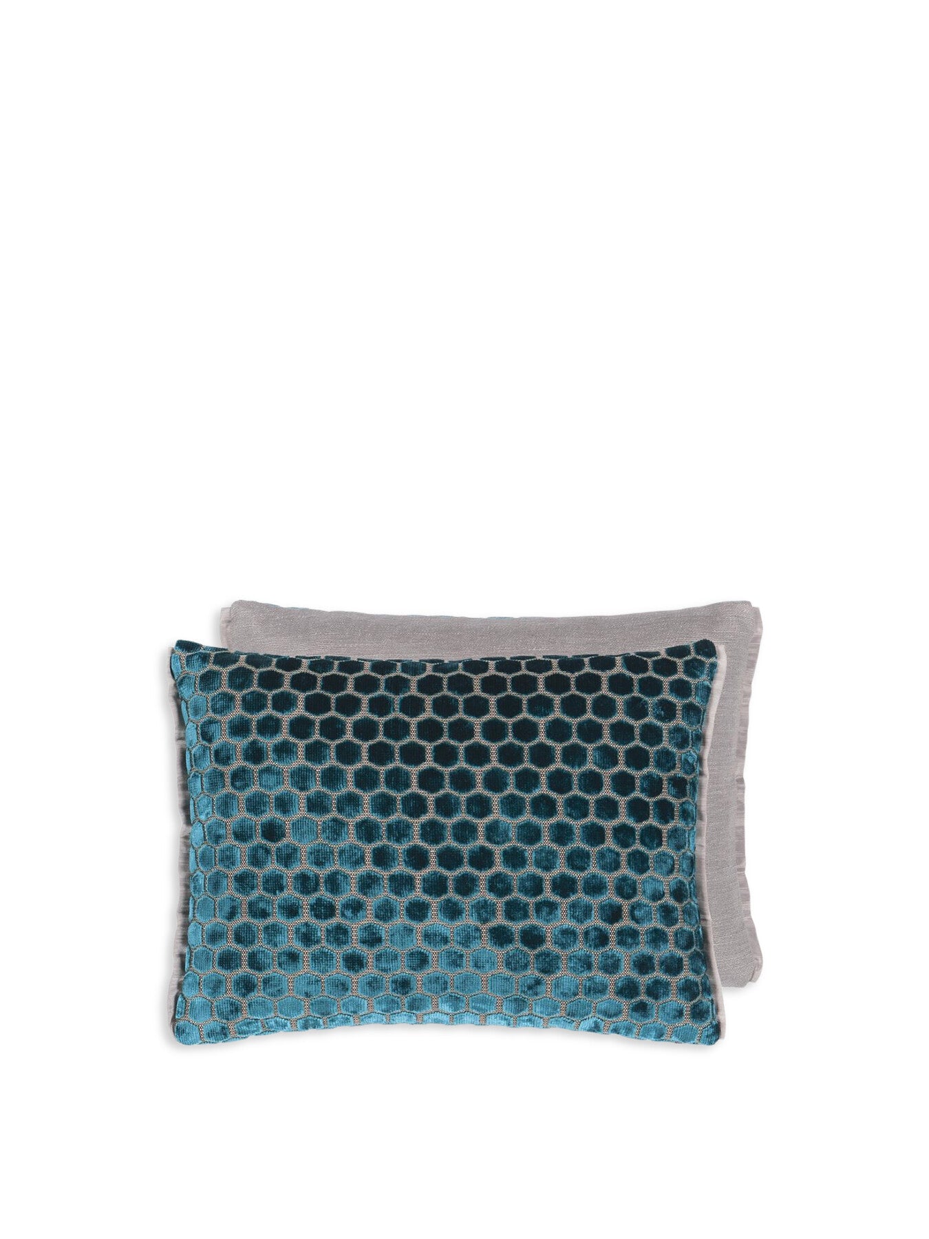 Jabot Cushion