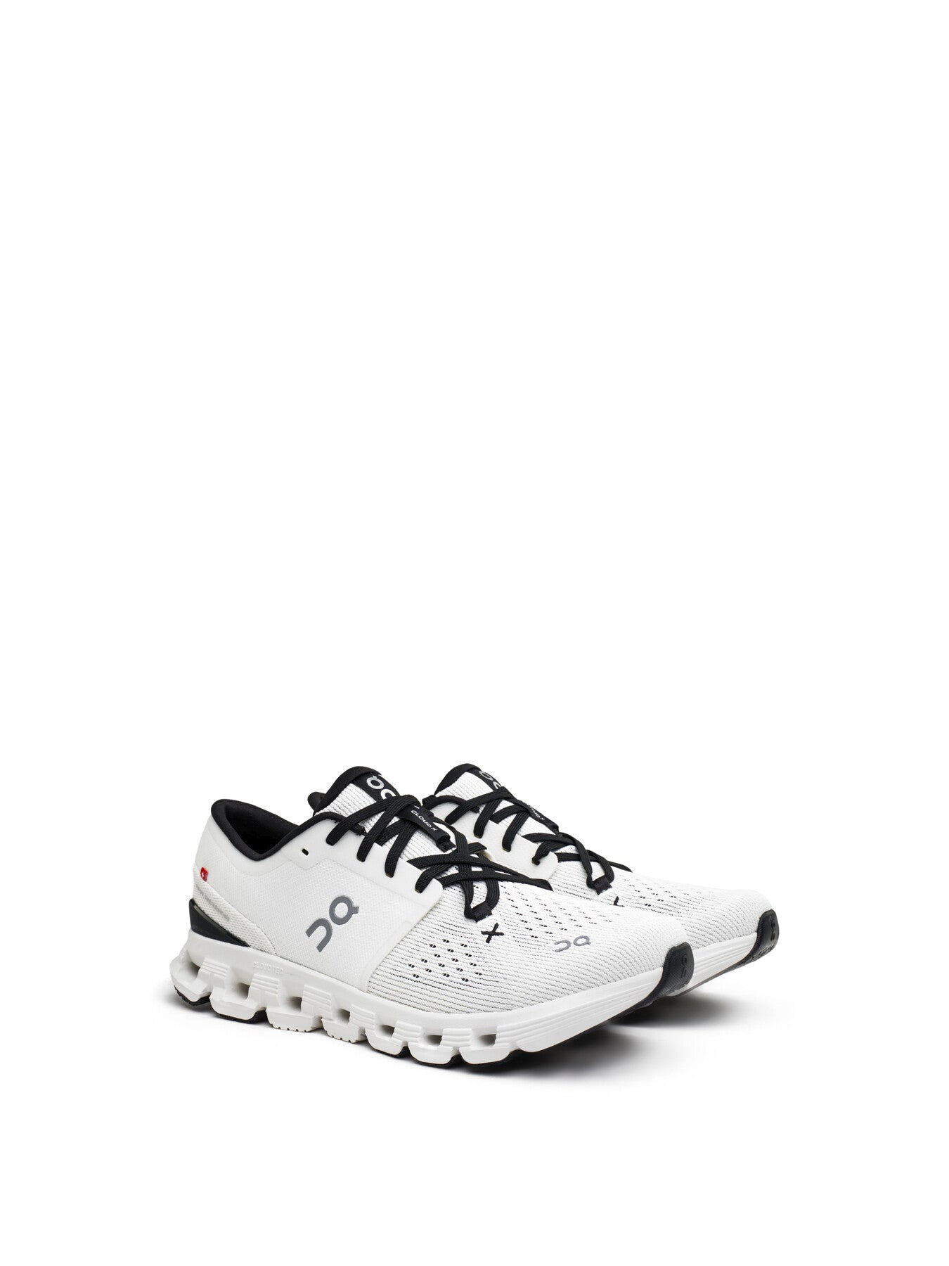 ON Cloud X 4 Trainers