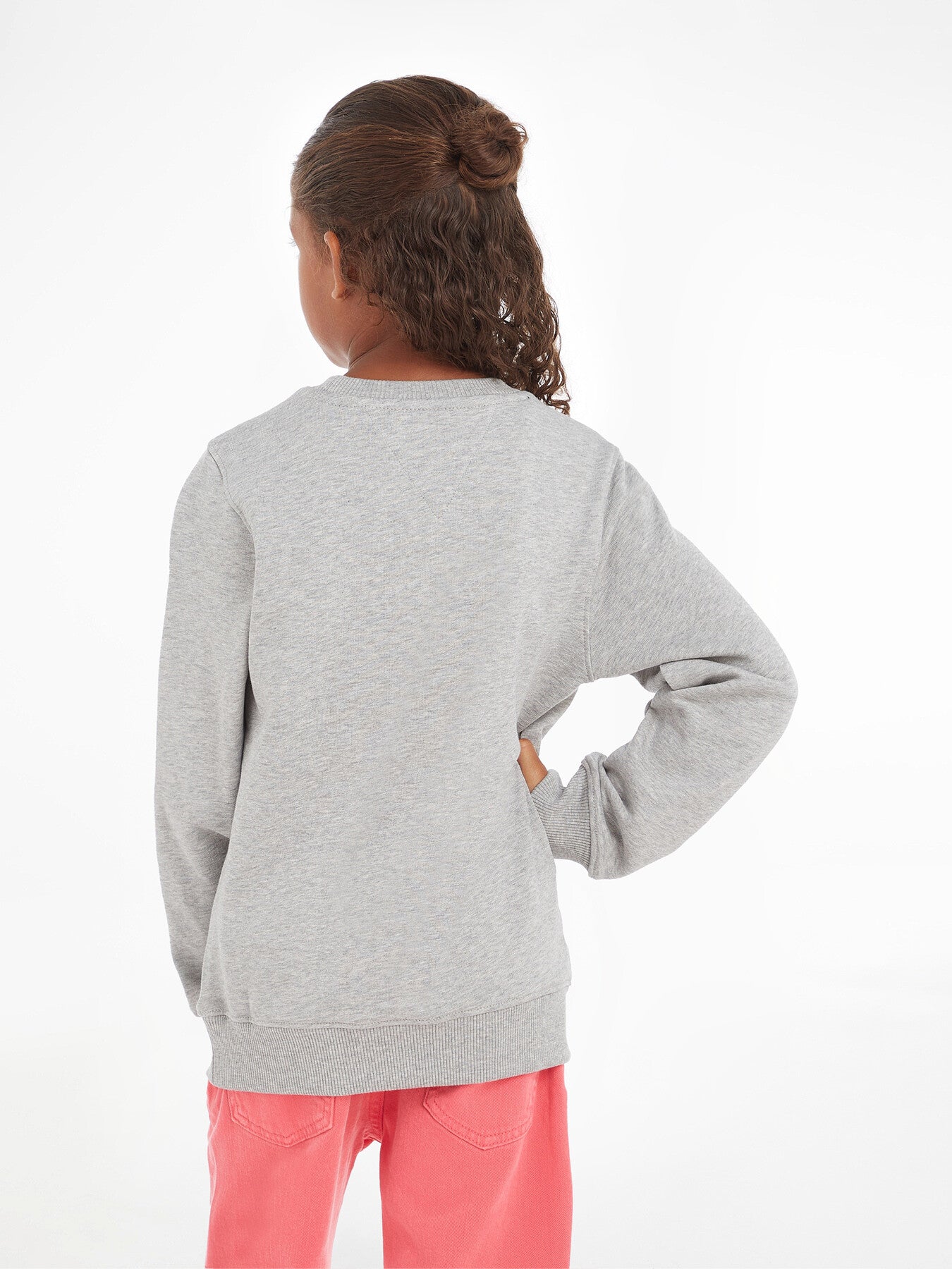 Essential Logo Sweatshirt